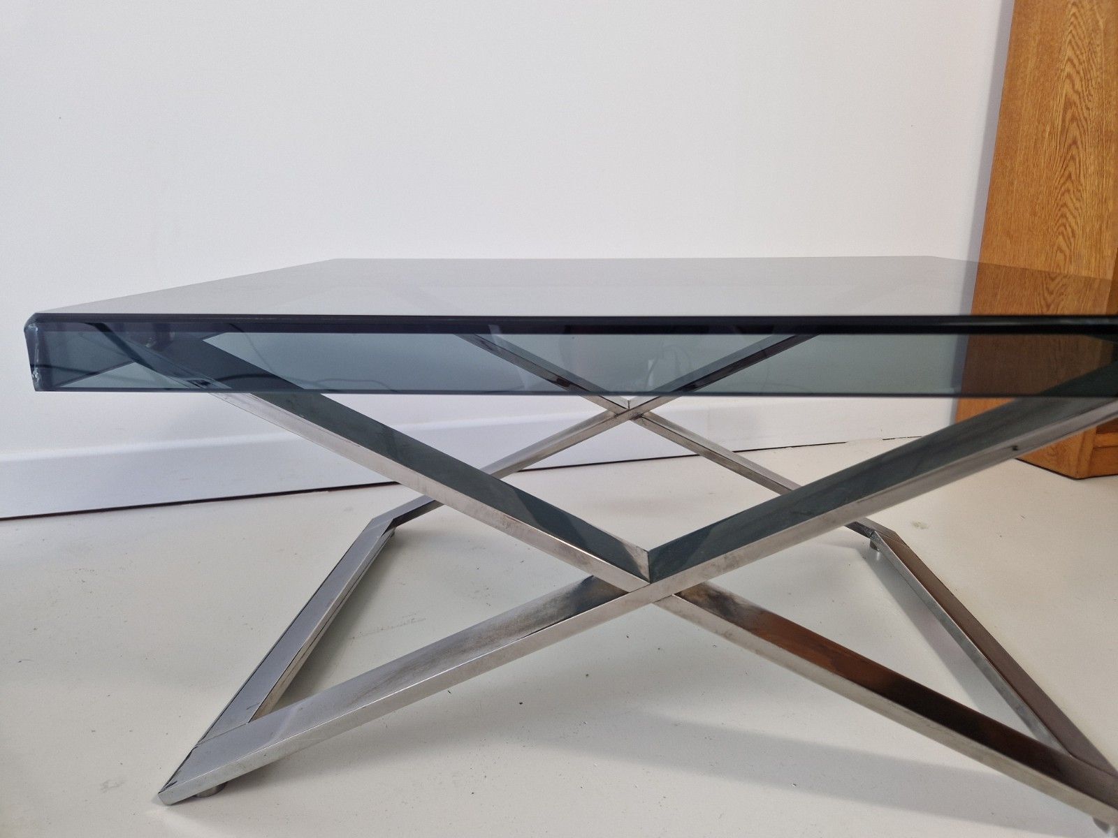 photo vintage 1970s Pair Of Poltrona Frau Aster X Side Tables – Jean Marie Massaud
