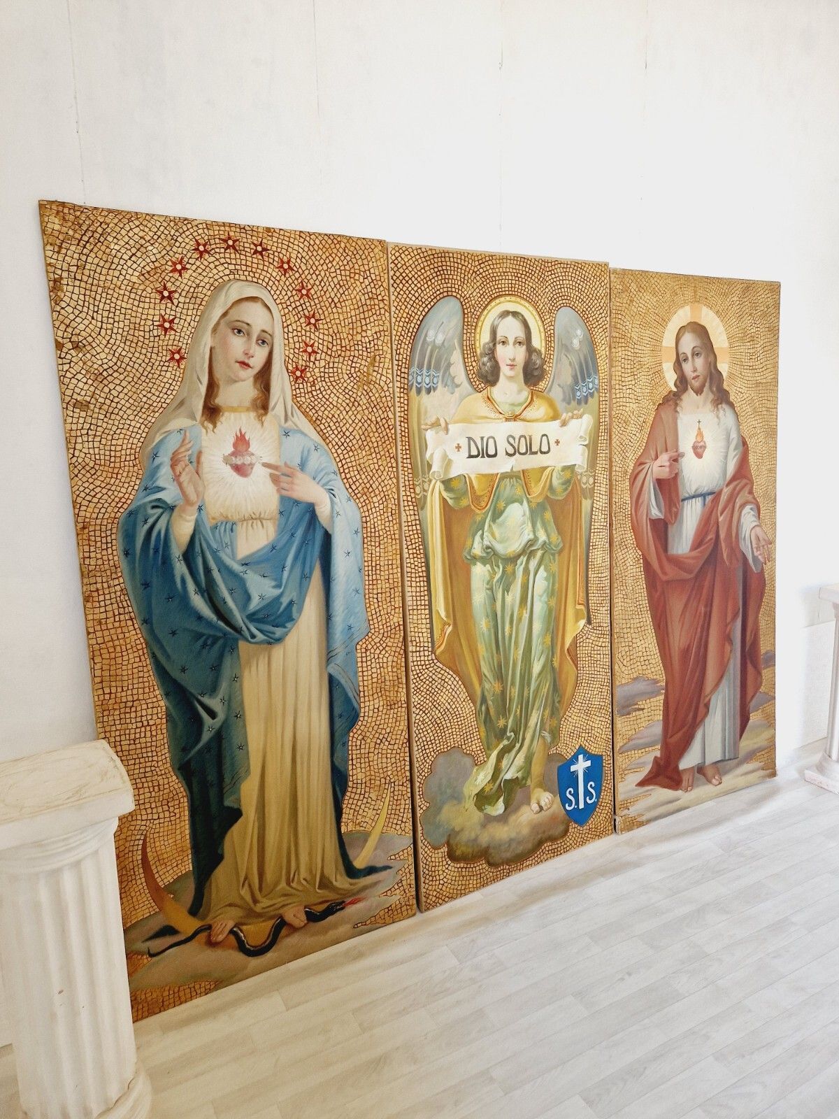 Large Antique Italian Religious Triptych Oil Painting Saints Madonna Christ photo buy