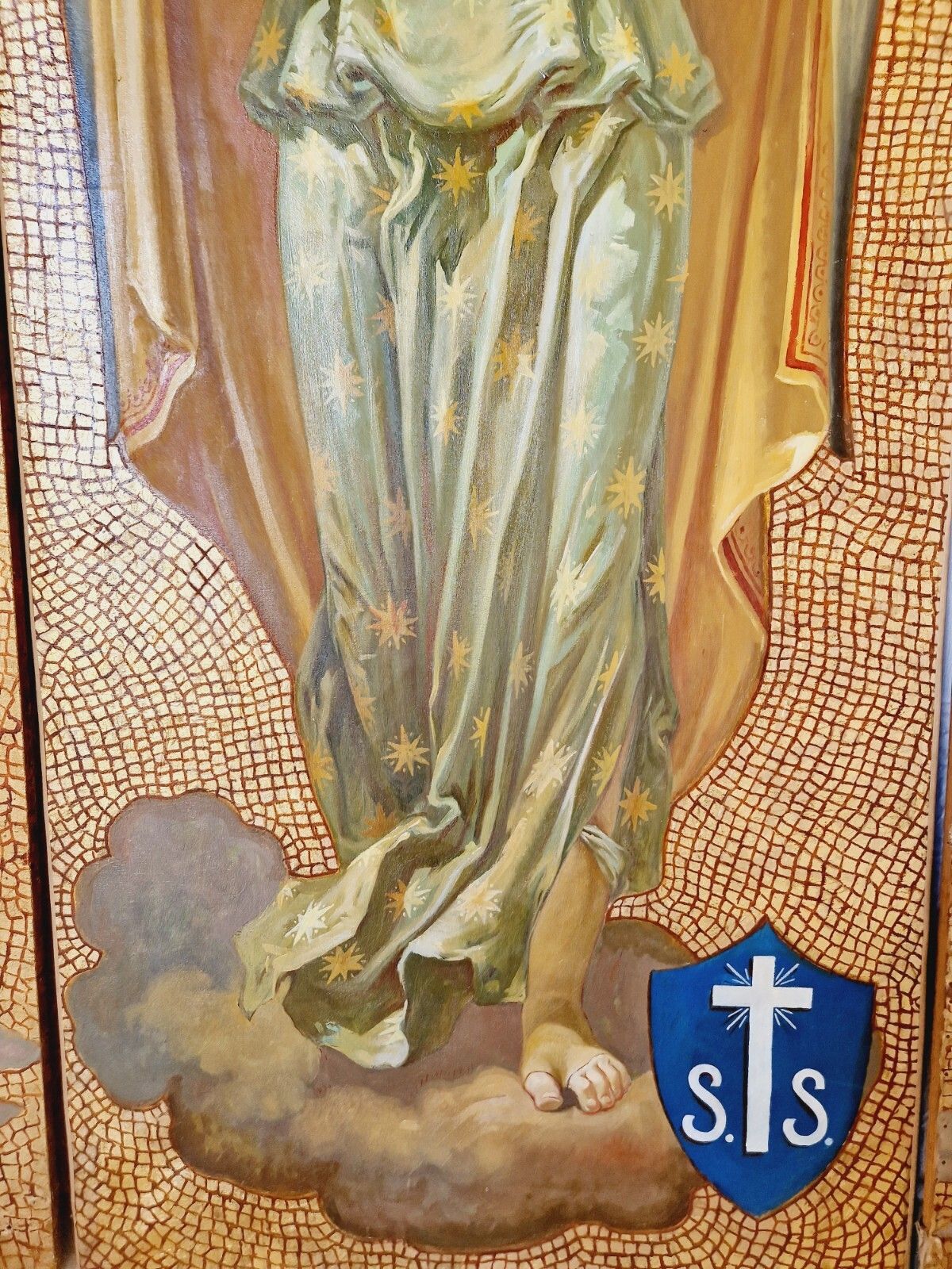 photo vinterior Large Antique Italian Religious Triptych Oil Painting Saints Madonna Christ