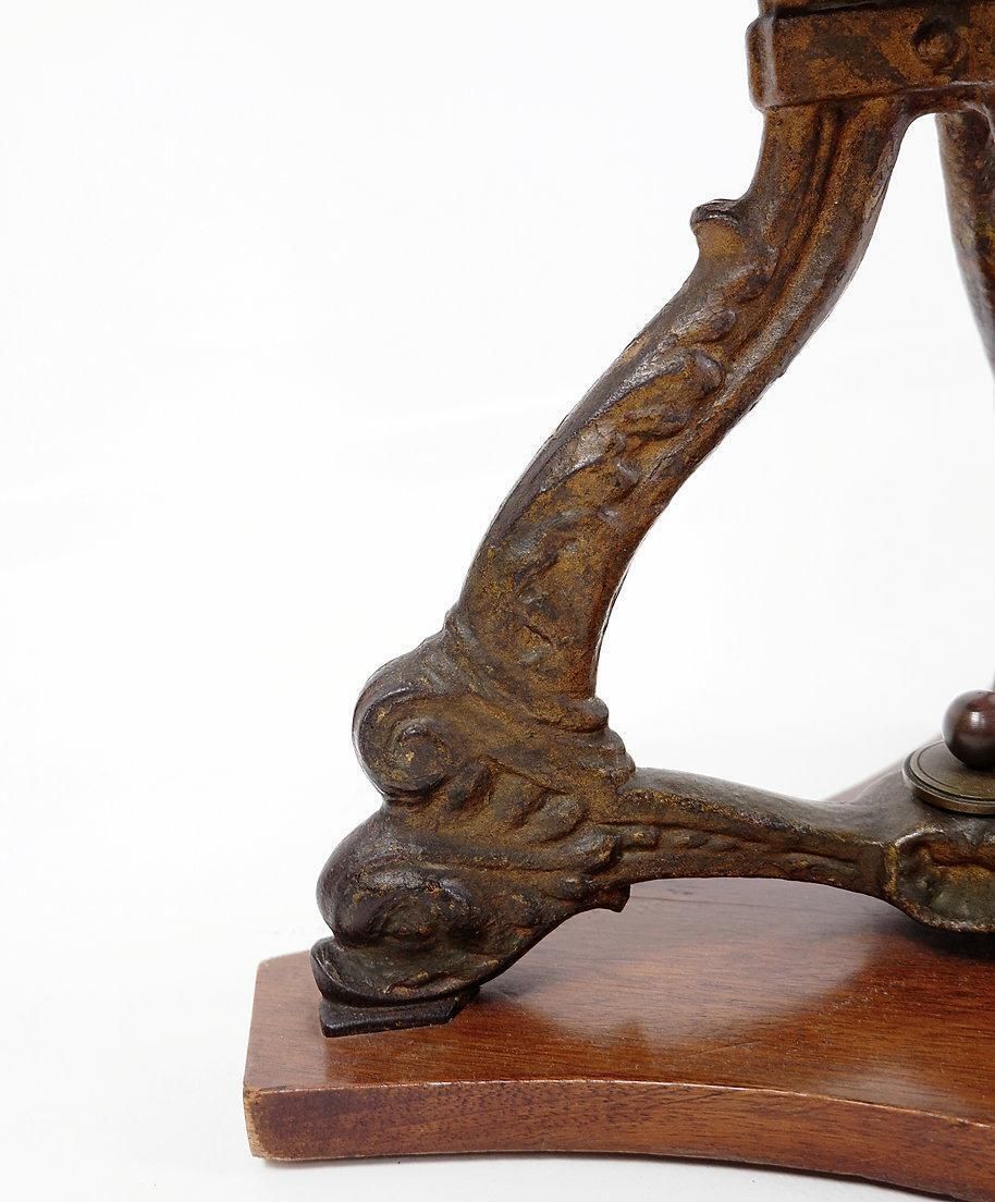 photo vintage 19th Century Black Stained Oak Liner Ship's Swivel Chair