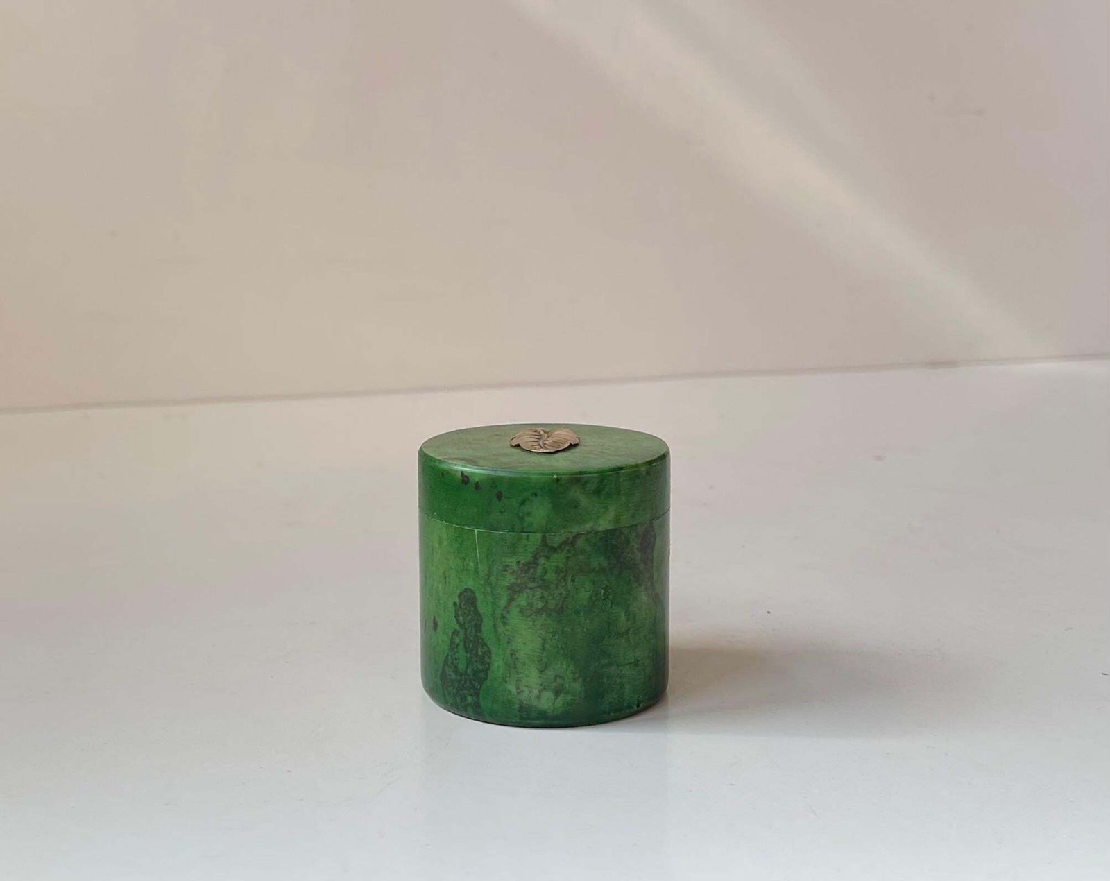 Small Italian Art Deco Style Trinket Jar In Green Marble, 1940s photo 339.0