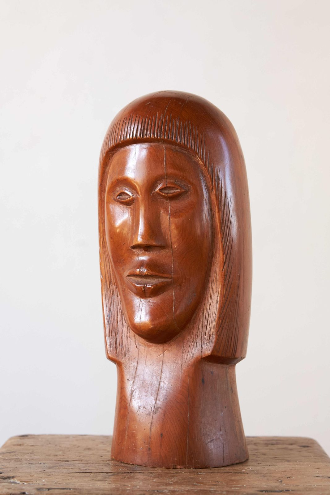 Cuban Modernist Carving Of A Head By Sculptor Florencio Gelabert photo vinterior