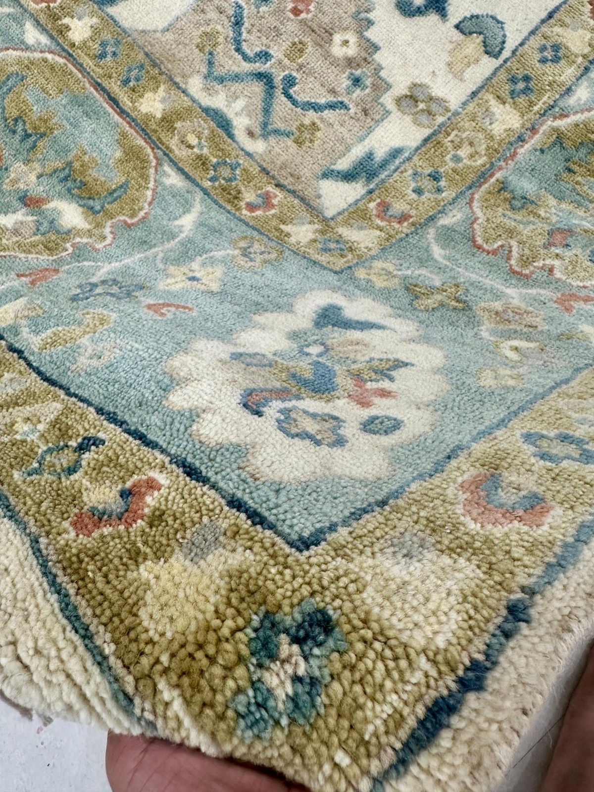 Tapis en laine fait main contemporain 8 x 10 ft, motif floral ivoire et bleu photo vinterior