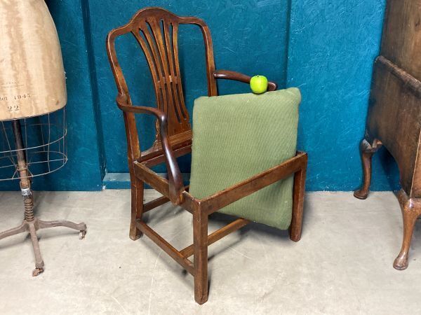 A Good Sound Antique Country House Elbow Chair photo vinterior