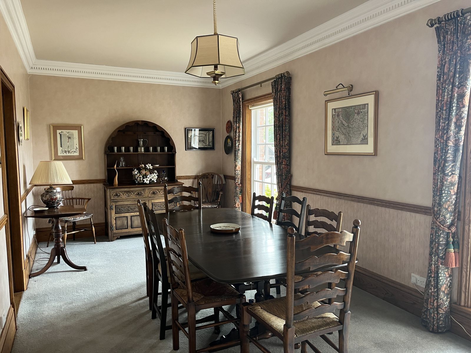 Ercol Dark Oak Table And 4 Chairs Extends From 160   250 Cm With 3 Leaves