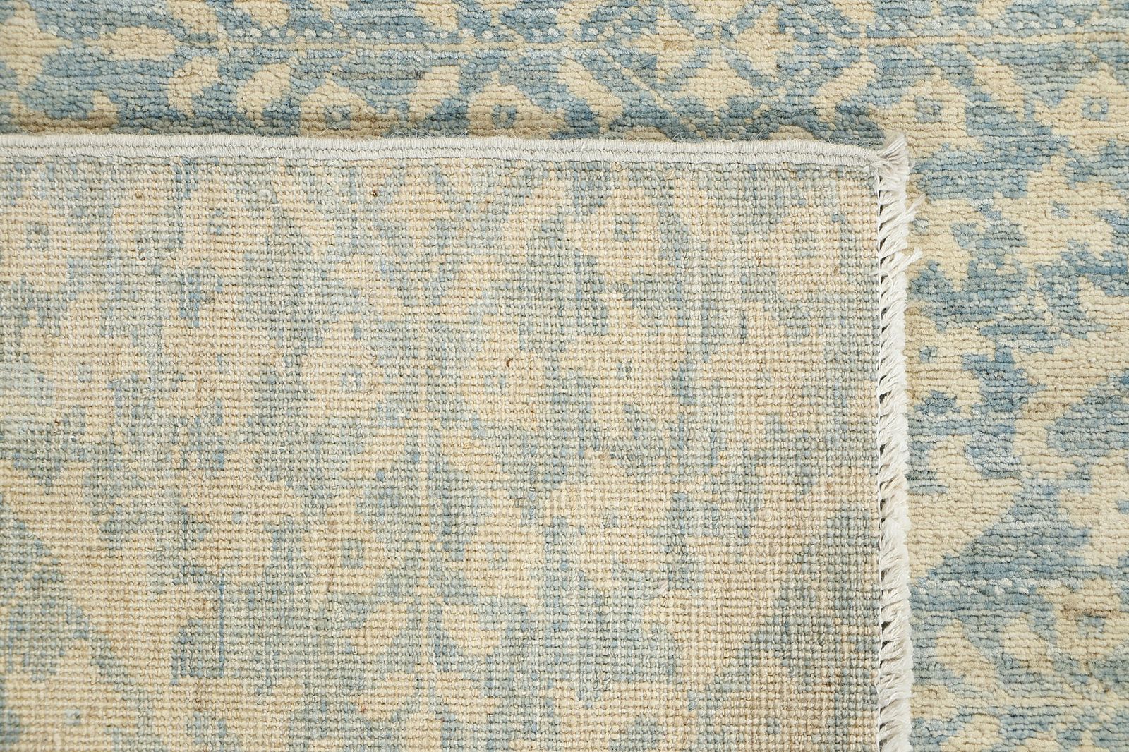 Modern Light Blue Contemporary Floral Handmade Area Rug photo vinterior
