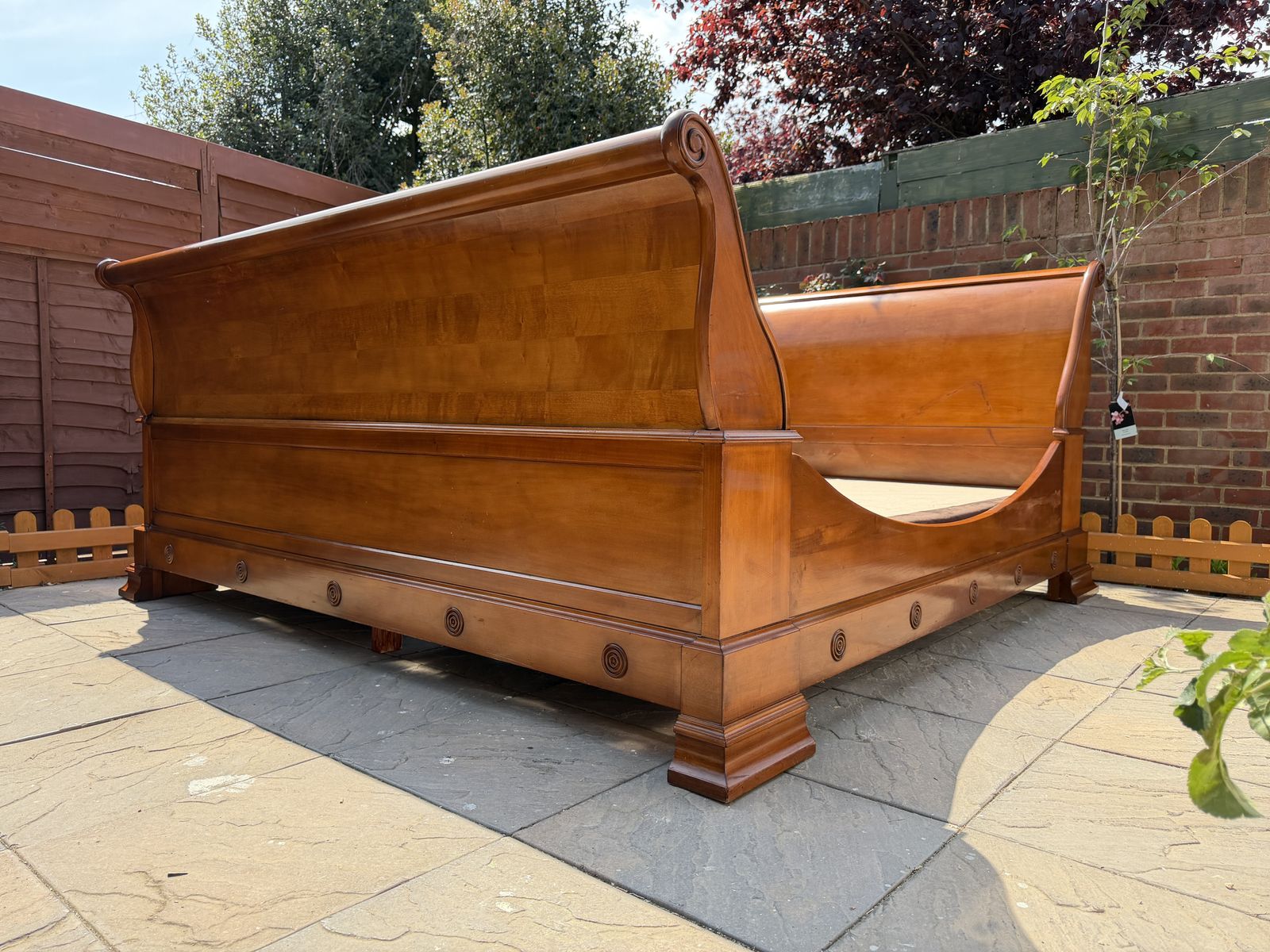Glorious “And So To Bed” Luxury Chamonix Sleigh Emperor Frame   Great Condition – Rrp £7.5k photo buy