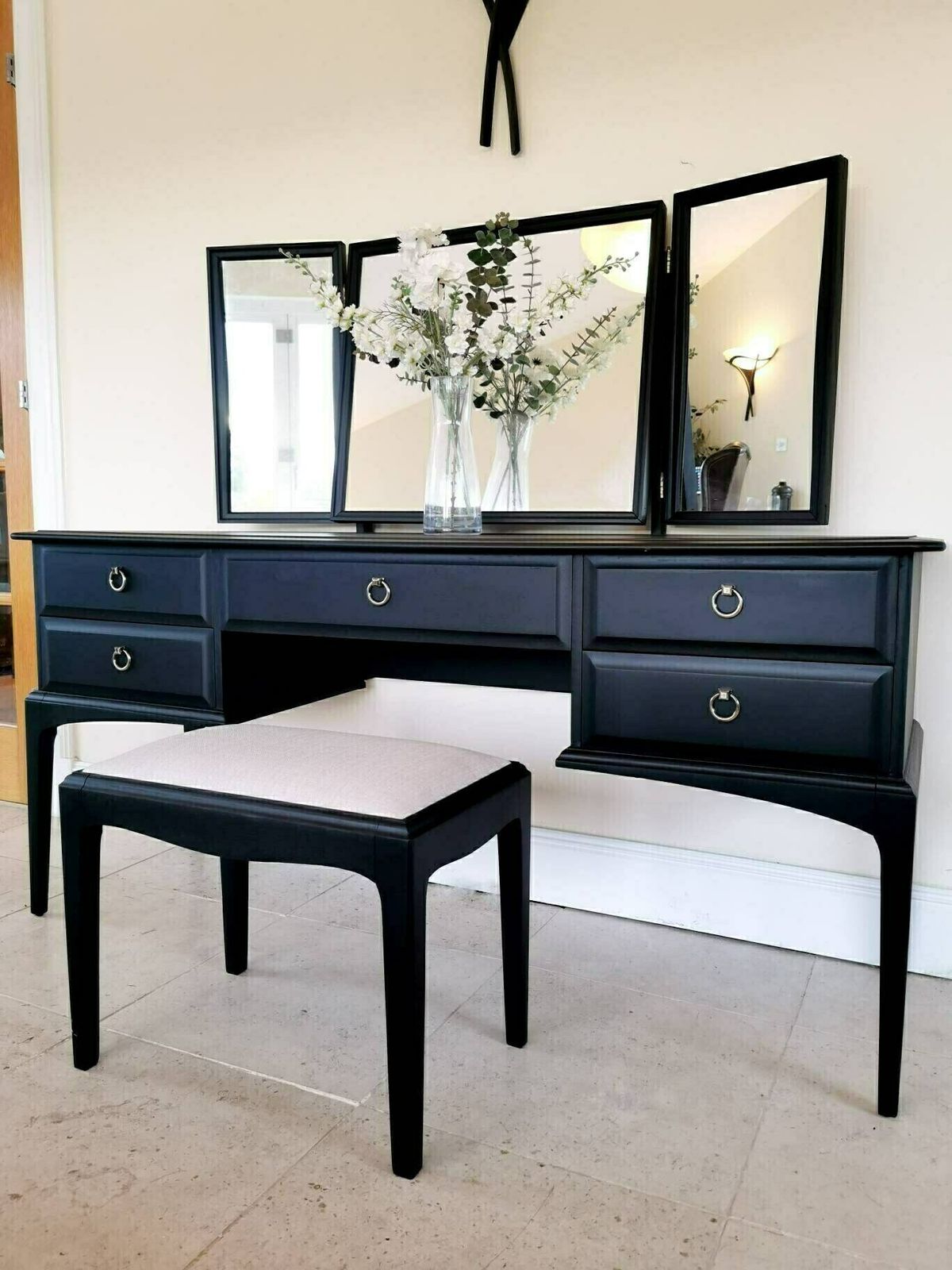 Spray Painted Matt Black Stag Minstrel Dressing Table Set With Triple Mirror & Stool photo for sale