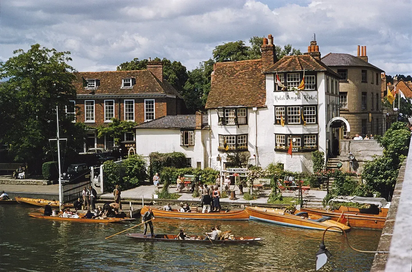 Slim Aarons 'Henley Regatta' 1955 Oversize Archival Print Framed In Black