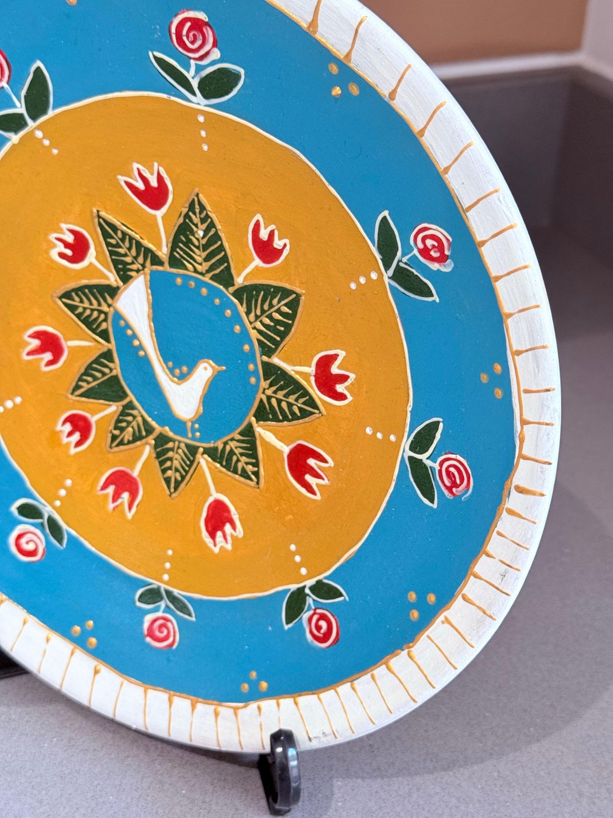 Hand Painted Wall Decorative Ceramic Plate With Dove & Floral Folk Art Design photo buy