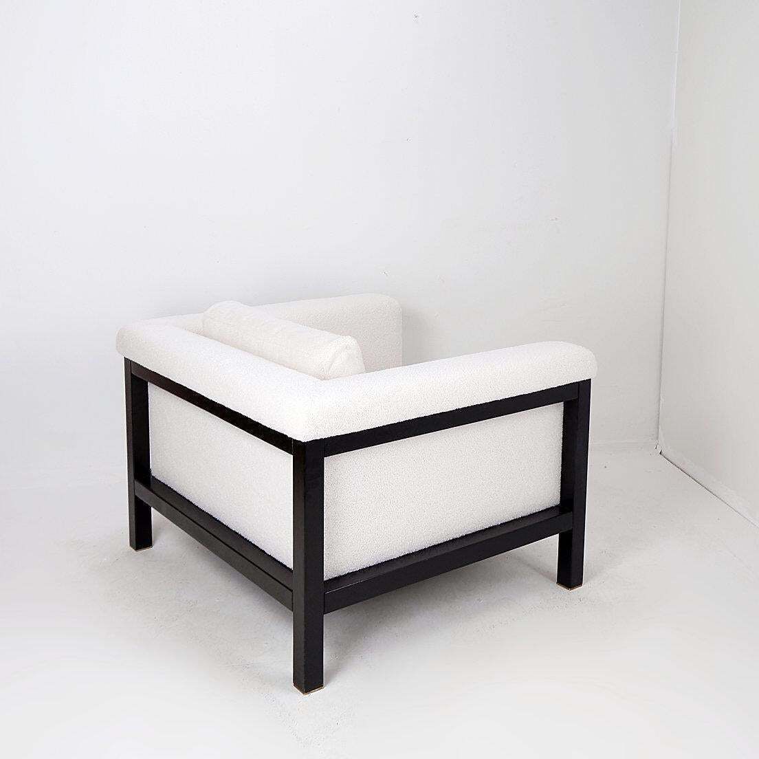 photo for sale Jules Wabbes Armchair "Livourne Série 800 Luxe" By Bulo 2010