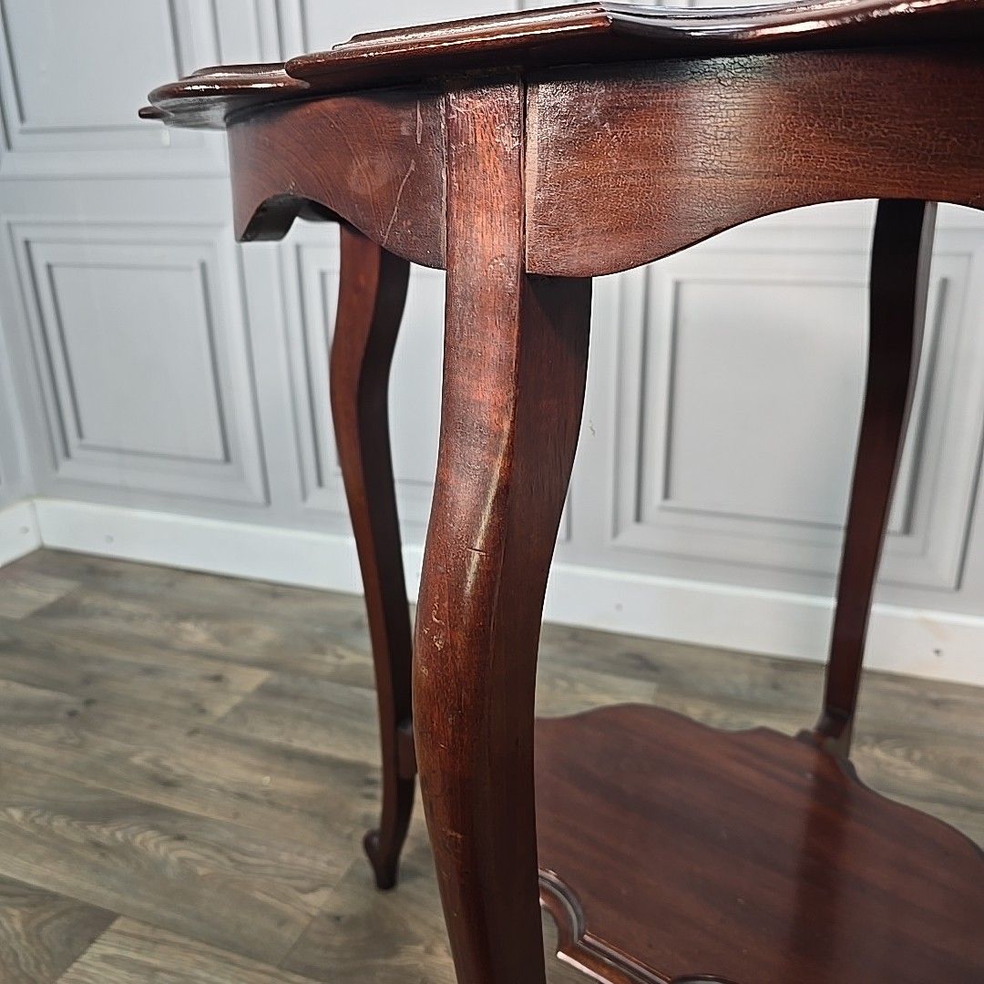 130.0 Antique Mahogany Window Table Edwardian Centre Side  Scalloped Top 2 Tier Wooden photo