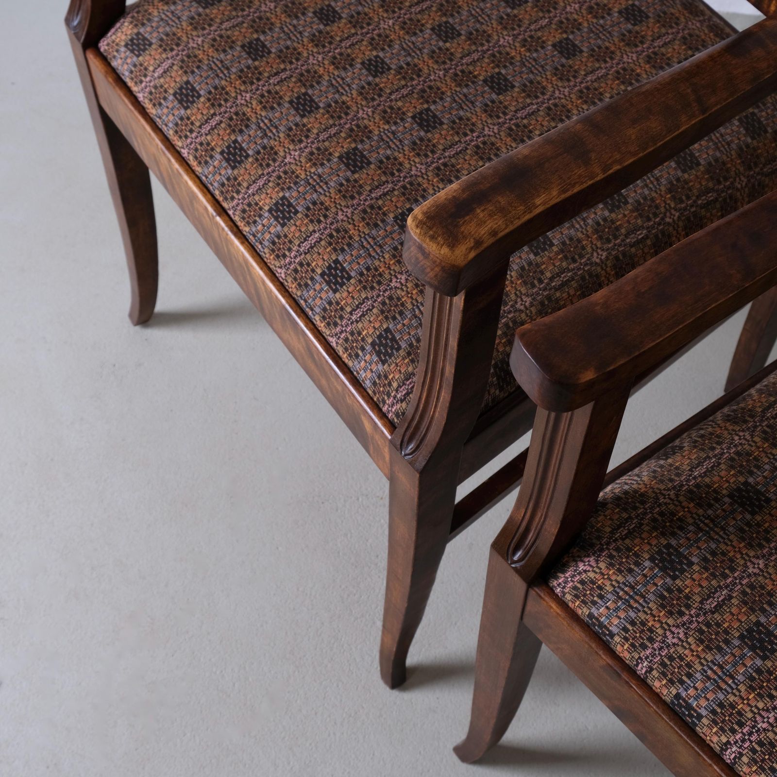 2171.0 Biedermeier Satijnberk Fauteuils | Zweden | Set van 2 photo