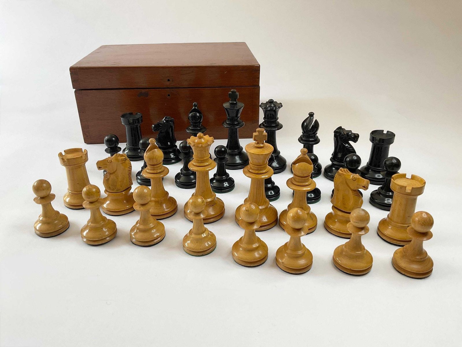Antique Victorian Staunton Chess Set – 3.25” King – Weighted & Finely Carved