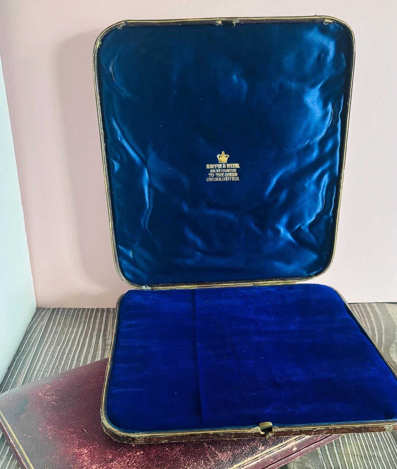 Large Antique Leather Jewellery Display Box For | Mappin & Webb Jewelry Case