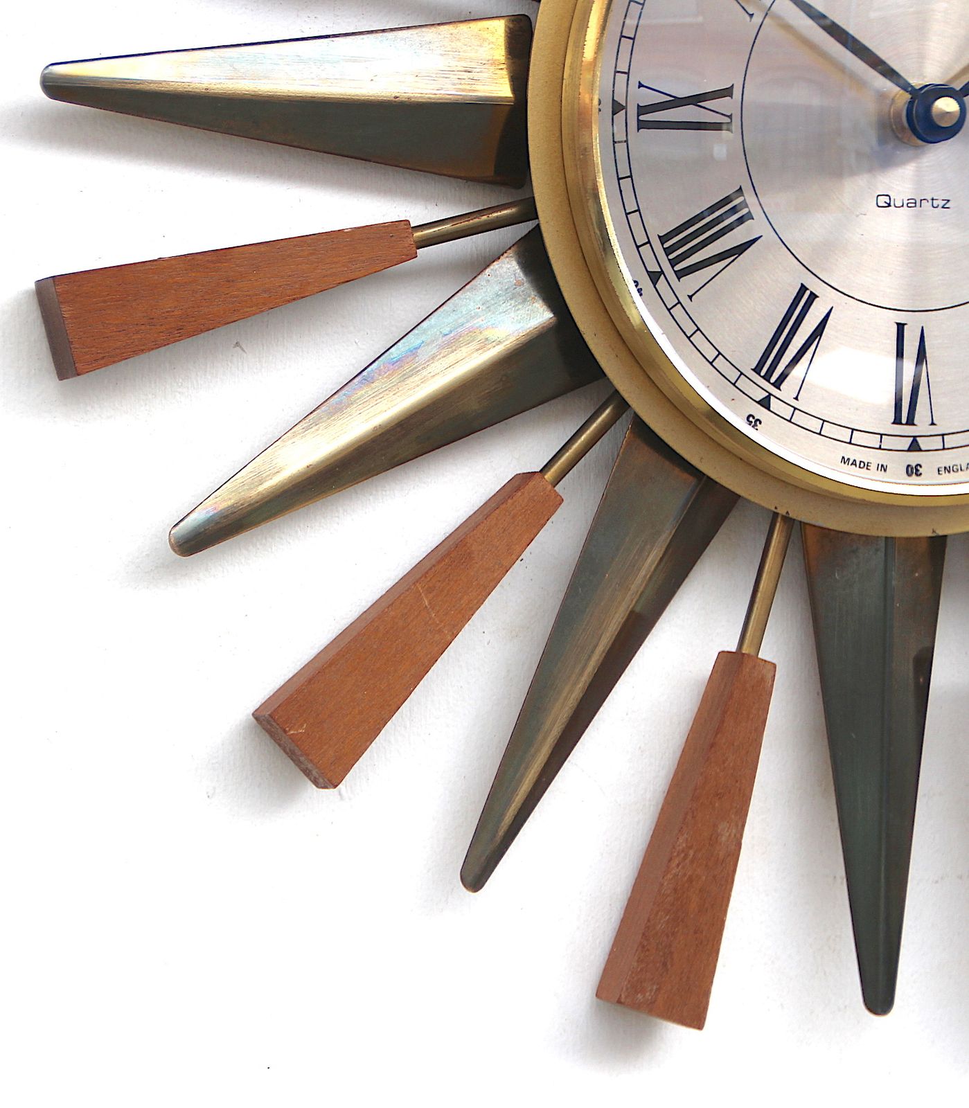 Large 39cm 1970s British Sunburst Vintage Wall Clock. Fully Guaranteed. London Timepiece. photo 225.0