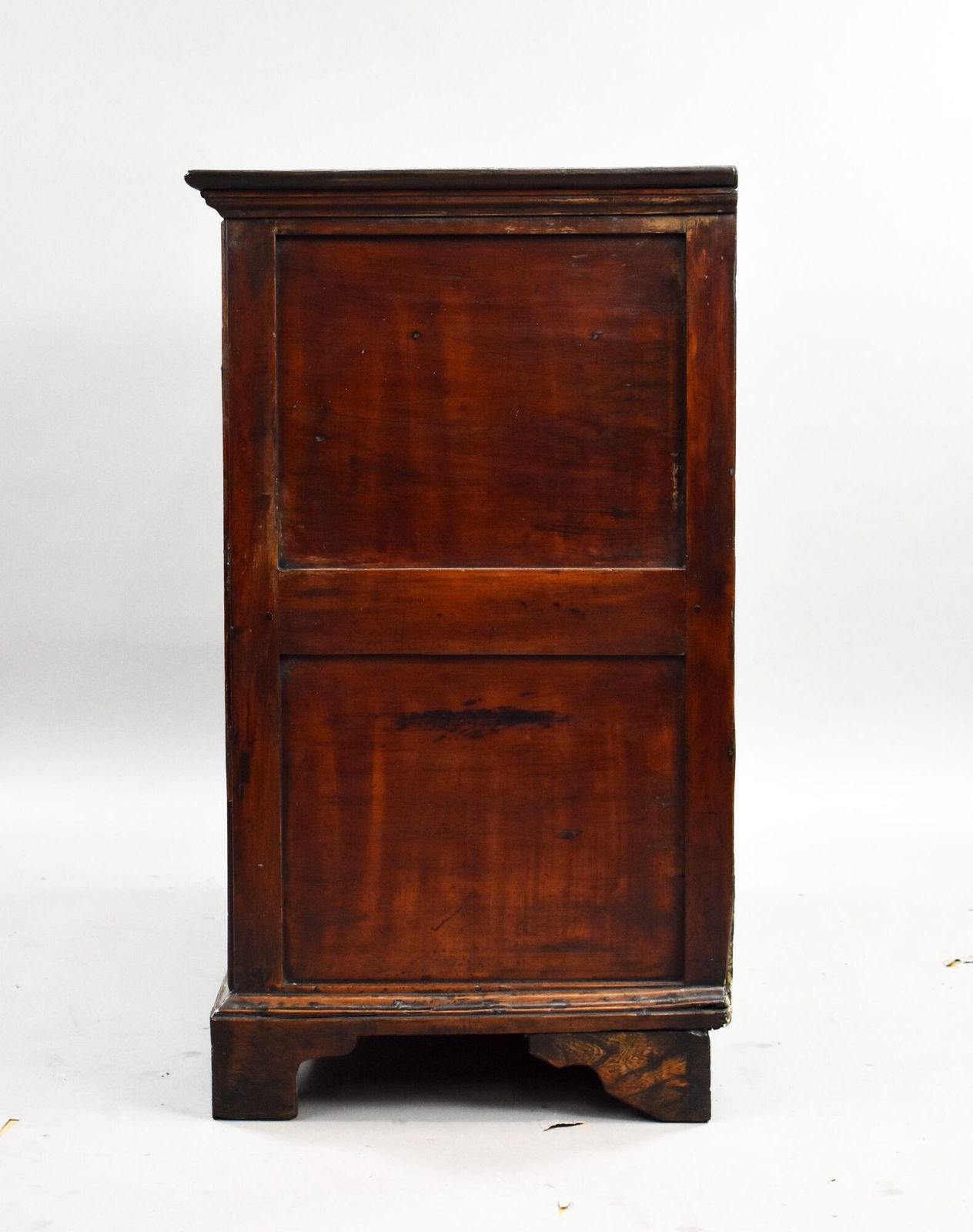 George III Burr Walnut Chest Of Drawers photo 2495.0
