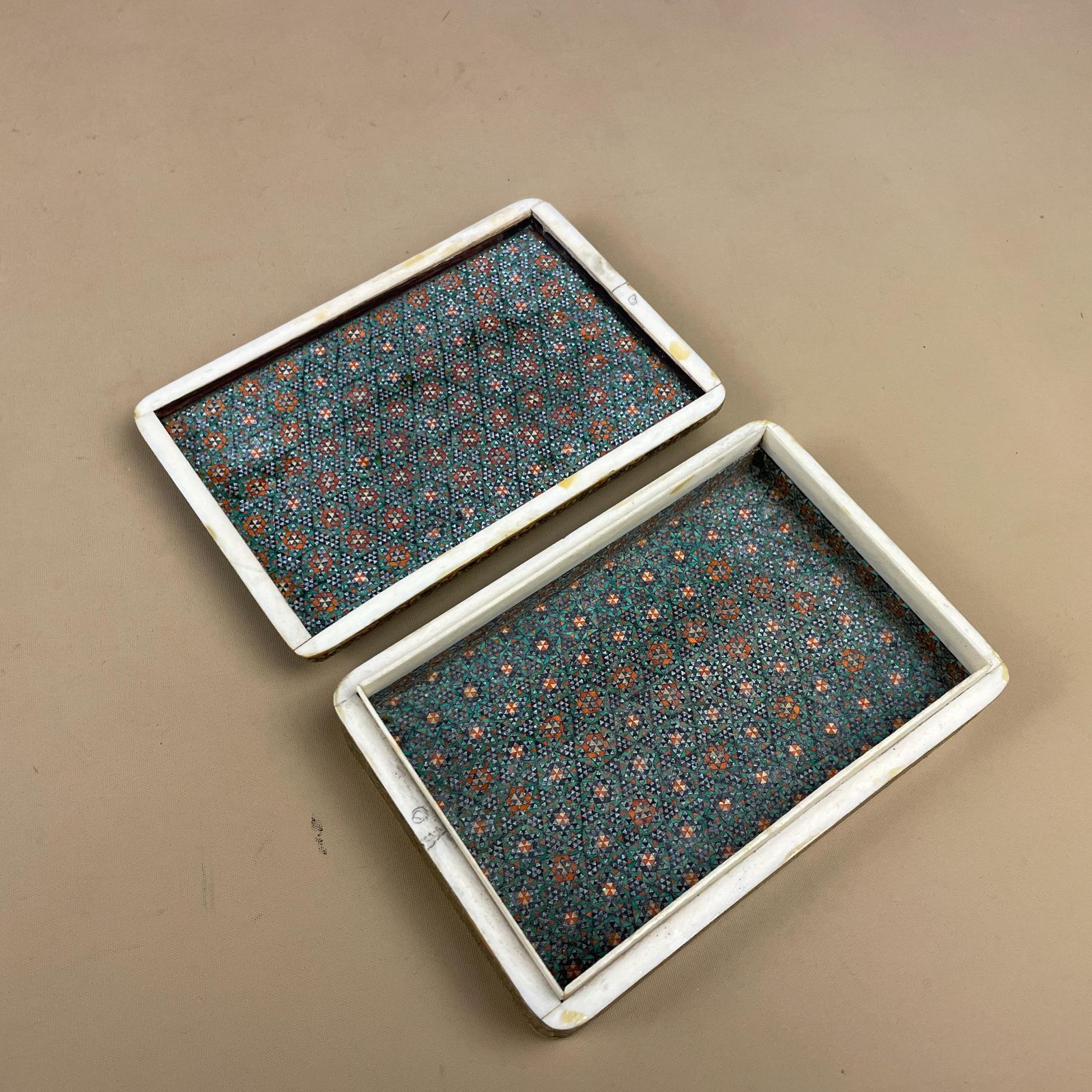 Middle Eastern Box Wooden Inlay Mosaic Pattern Trinket Jewellery Rectangle Antique Keepsake Storage Fine Detail Marquetry Hand Crafted photo vinterior