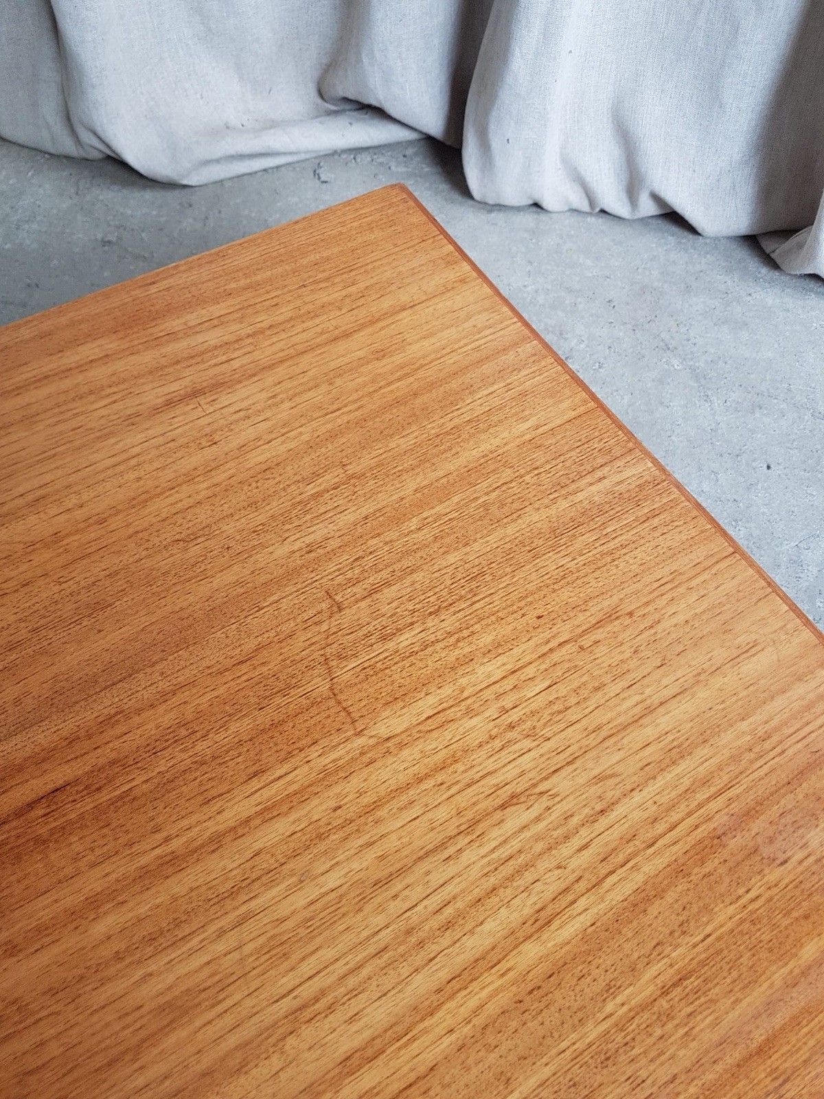 photo vinterior Vtg Late Mid Century Danish Side Coffee Table Scandi Retro R807