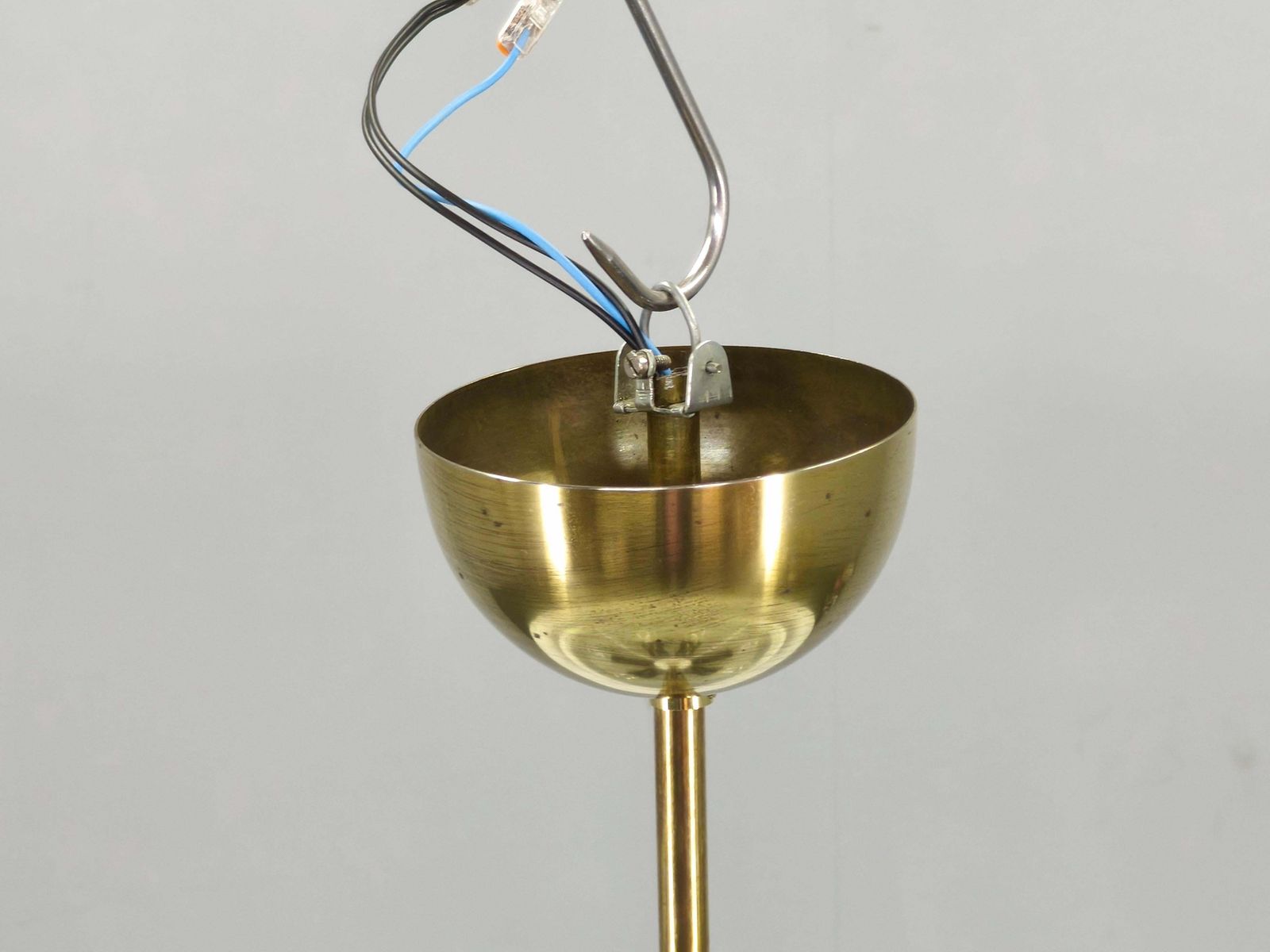 Josef Hurka art deco ufo-hanglamp, Tsjecho-Slowakije jaren 1930 photo Verlichting