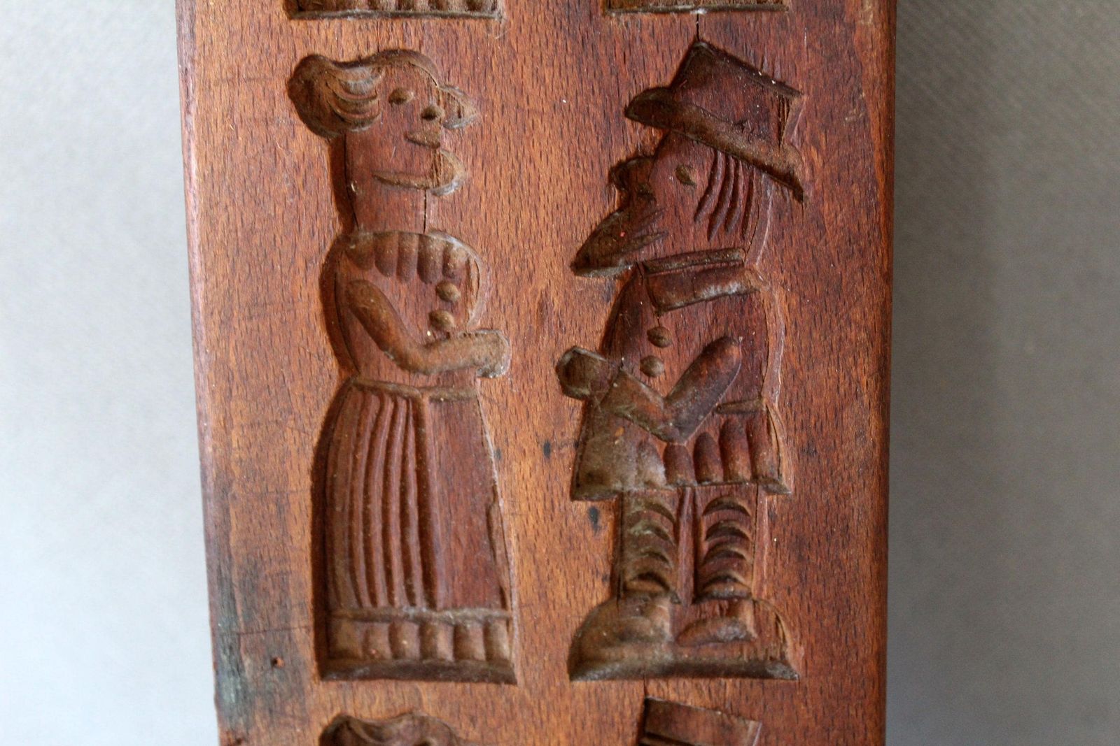Tall Antique Hand Carved Gingerbread Springerle Mold, Speculoos Cookie Mold, Couple, Man And Lady, Traditional Clothing, Kitchenalia 45 Cm photo vinterior
