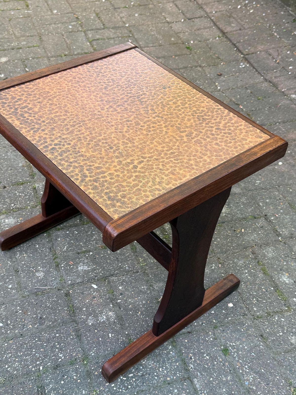 Vintage Mid Century Hammered Copper Top Side Table Retro Occasional Table, G Plan Style S photo vintage