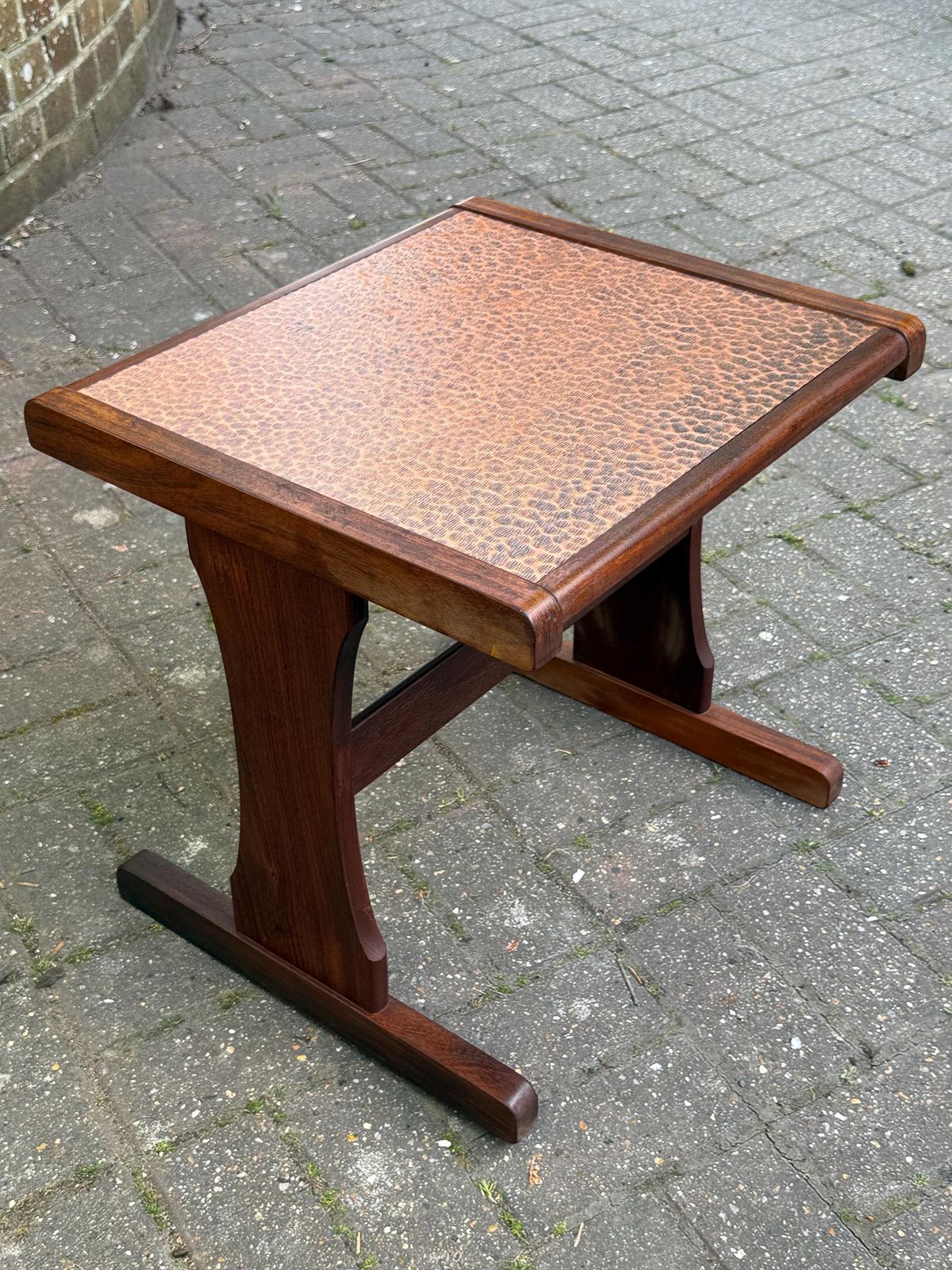 175.0 Vintage Mid Century Hammered Copper Top Side Table Retro Occasional Table, G Plan Style S photo