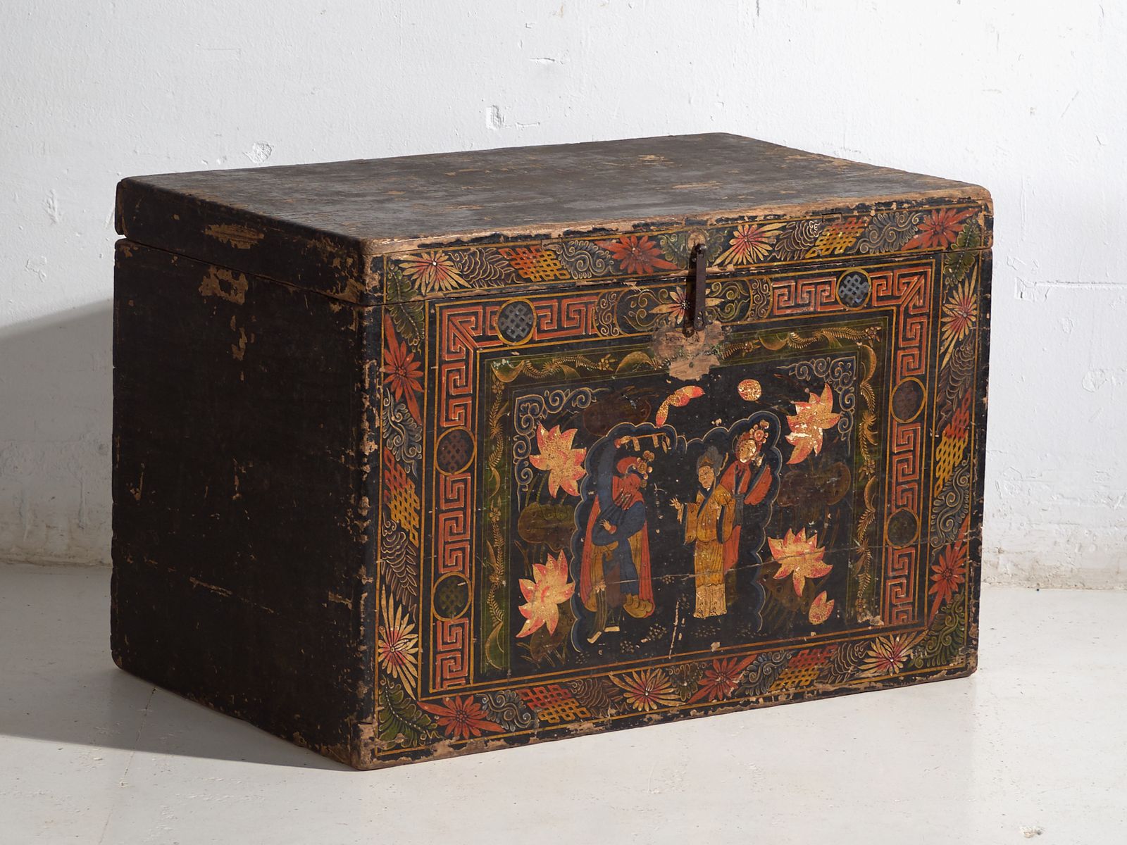 Antique Painted Chinese Trunk In Pine Wood  China Circa 1900