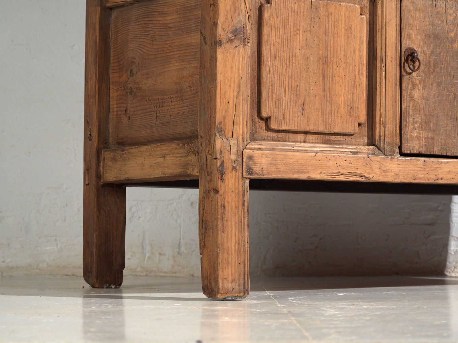 Antique Tall Cabinet In Pine Wood – Lanzhou, C.1900 photo 2068.0