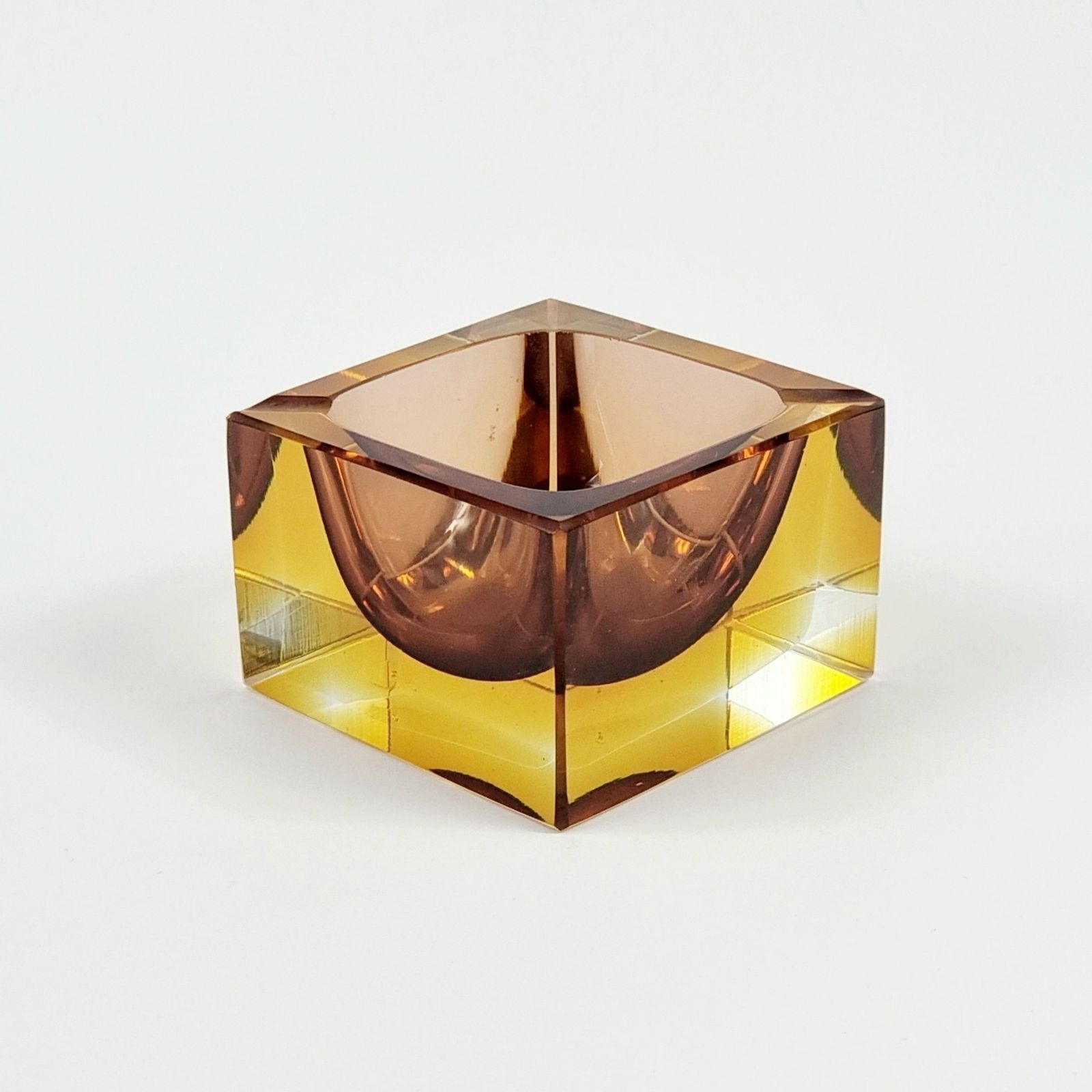 Mid Century Sommerso Murano Glazen Asbak/Schaaltje Van Flavio Poli Voor Seguso Vetri D'arte, Italië, Jaren 1970 photo furniture