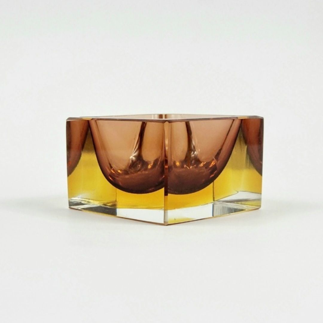 Mid-Century Sommerso Murano-glazen asbak/schaaltje van Flavio Poli voor Seguso Vetri d'Arte, Italië, jaren 1970 photo for sale