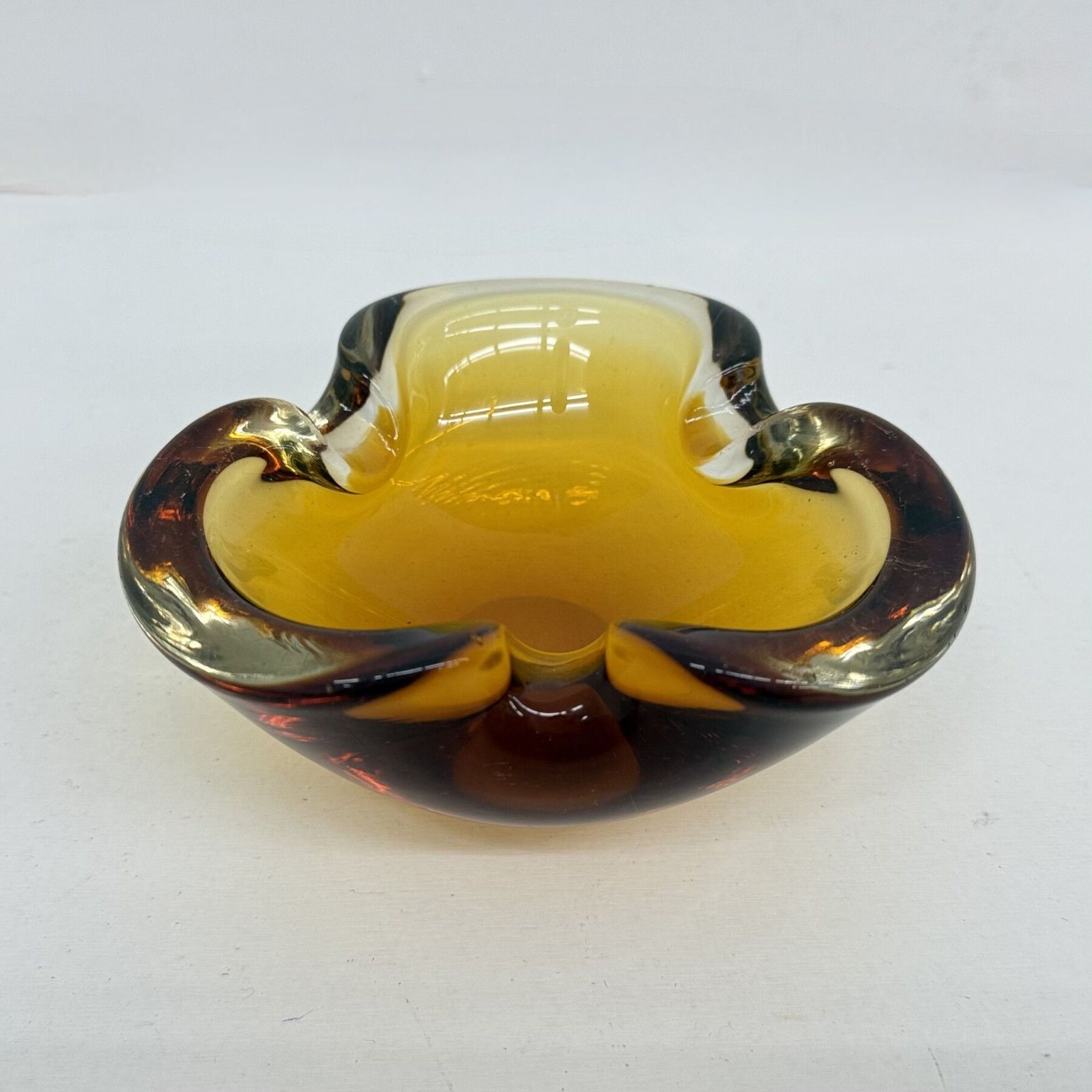 photo vinterior Mid-Century Design Set van 4 Murano Summers Glazen Schalen, jaren 1970