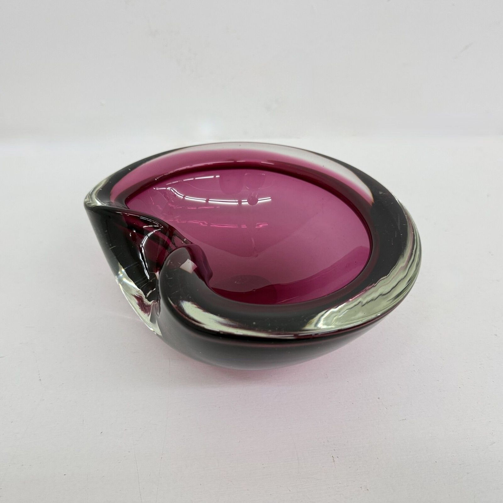 photo for sale Set van 3 Murano sommerso roze glazen schalen, jaren 1970