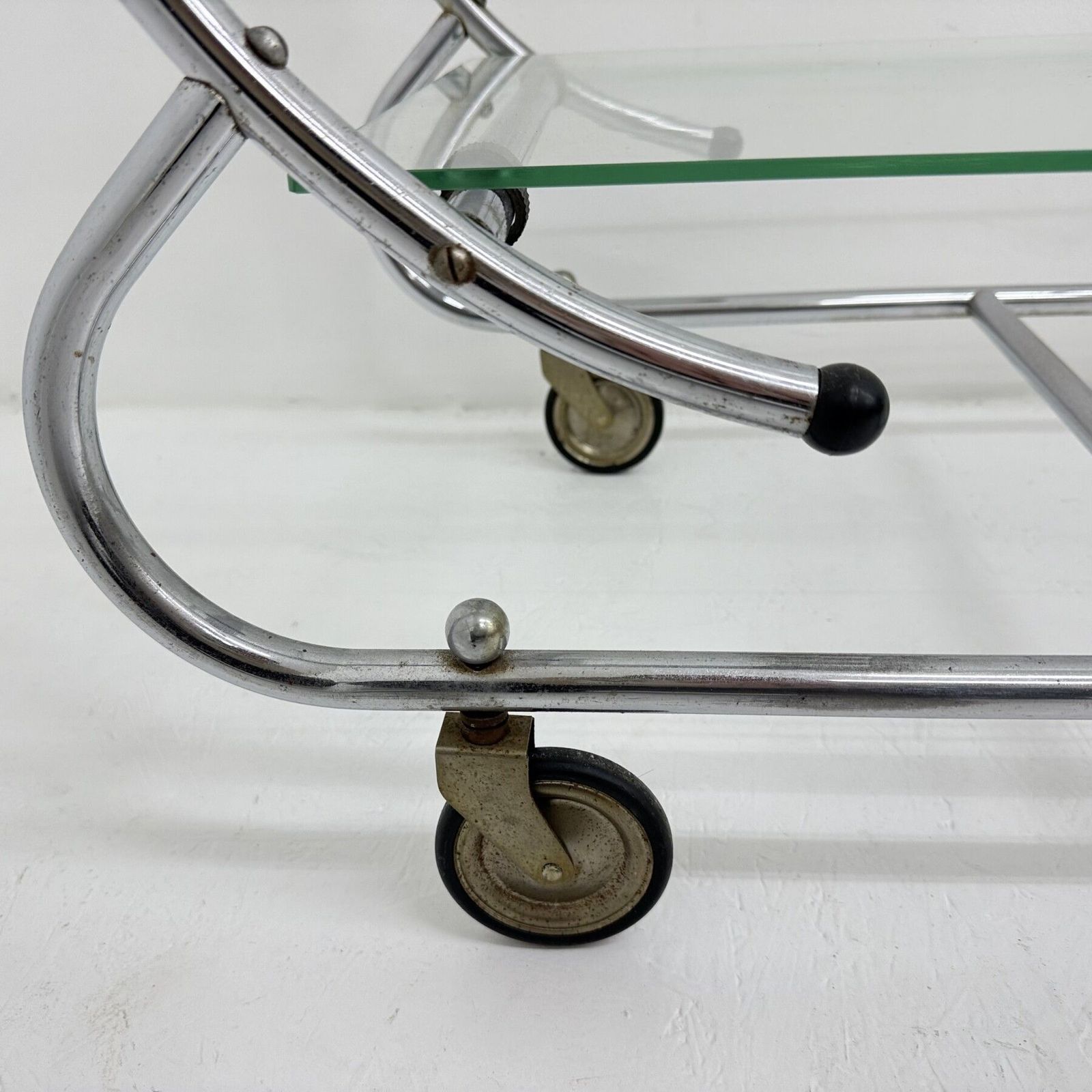 photo for sale Chariot bar Art déco en tube chromé, années 1930