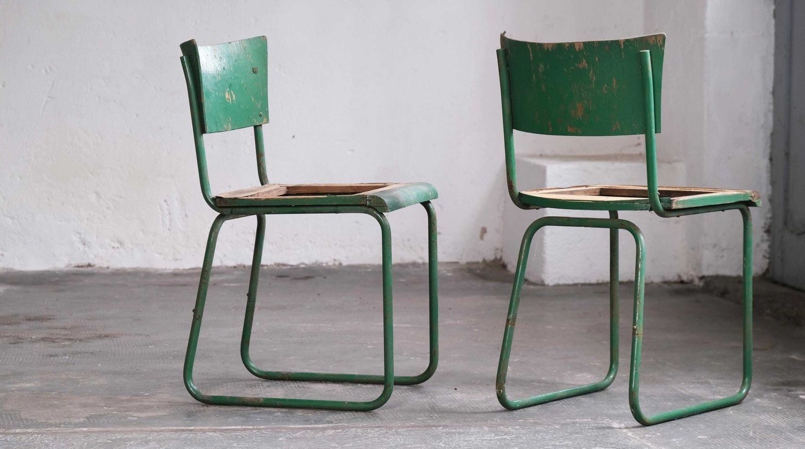 1 Of 2 Bauhaus Cantilever Chairs In Need Of Restoration photo for sale