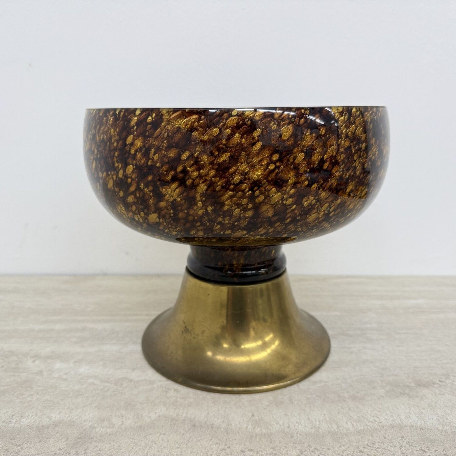 Italiaanse Murano-glazen schaal met messing middenstuk, jaren 1970 photo for sale