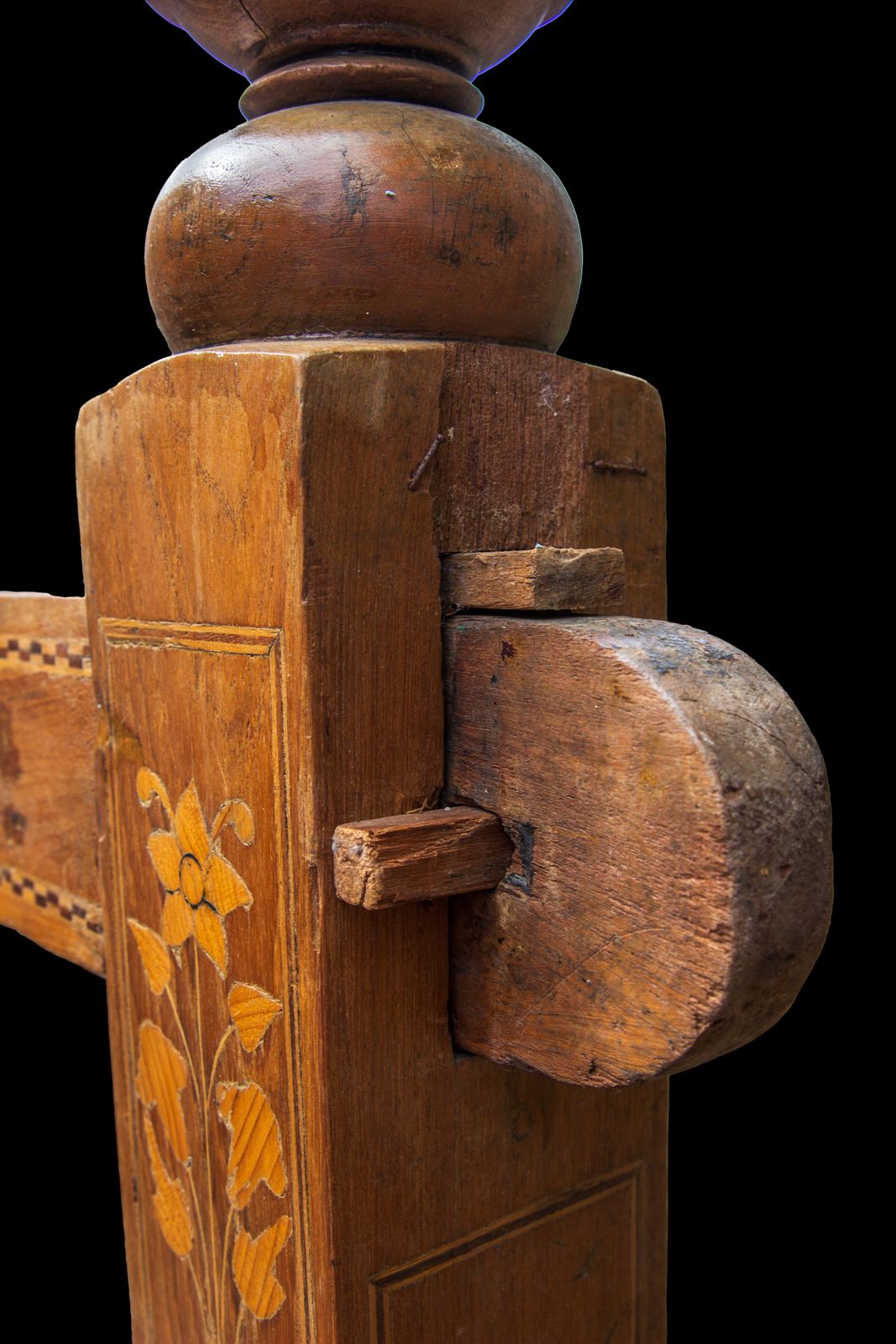 Early 1900s Indian Teak Jhoola (Swing Bed) With Intricate Wood Inlay photo Garden Decor
