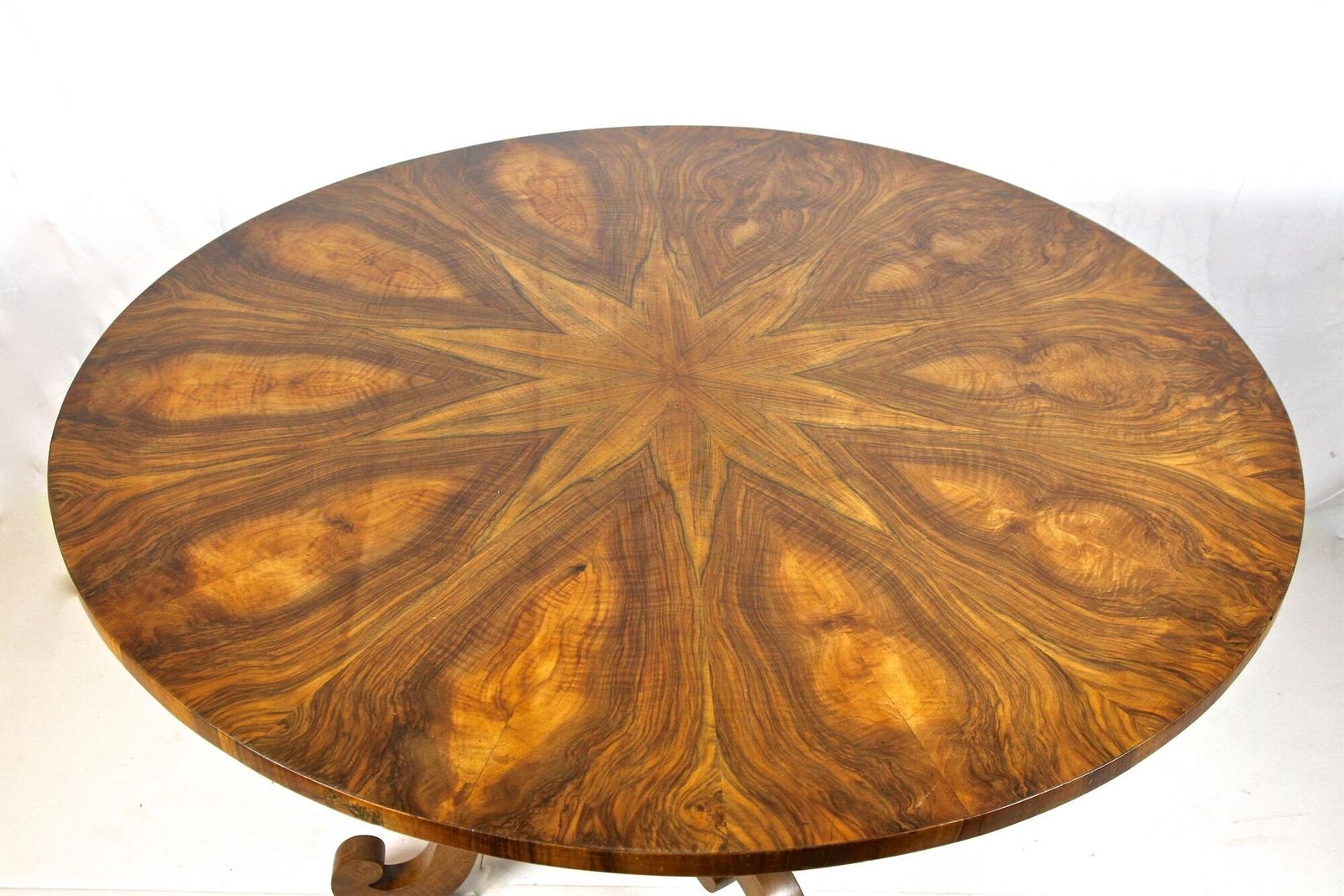 19th Century Round Biedermeier Dining  / Center Table, Nutwood, At Ca 1835 photo furniture