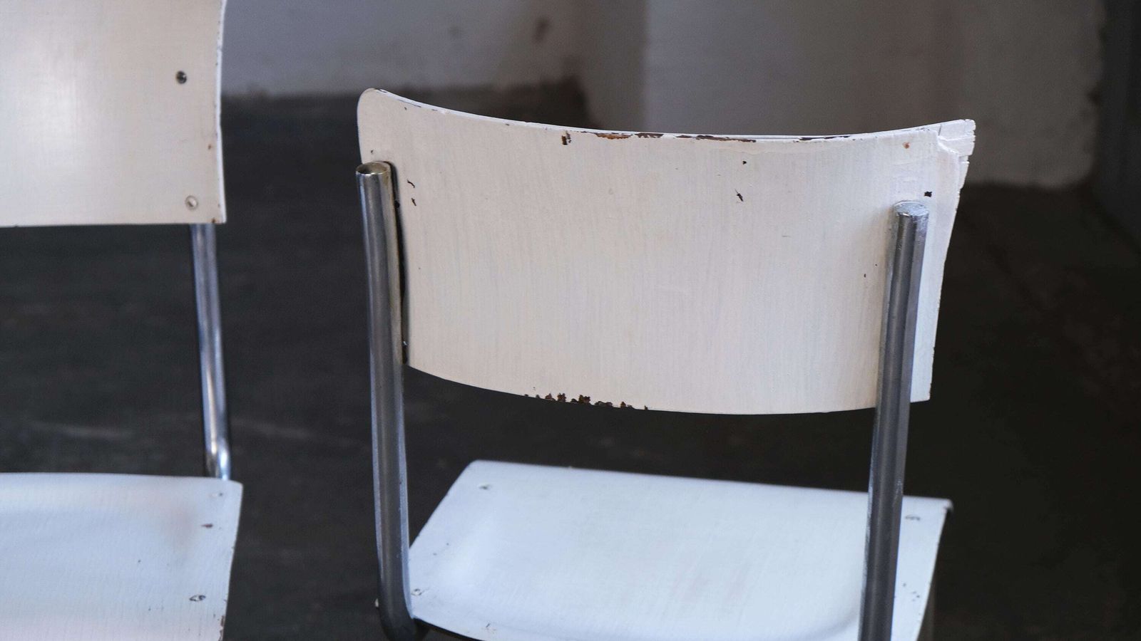 1 Of 3 Bauhaus Cantilever Chairs, White photo vintage