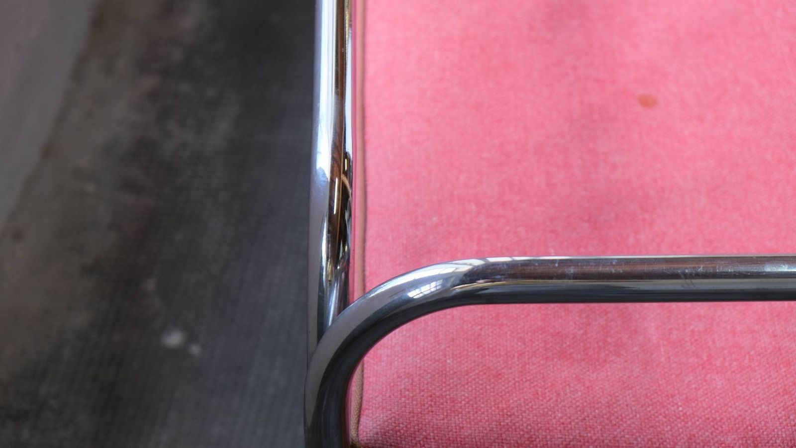 Bauhaus Sofa / Daybed Made Of Chrome Plated Steel Tubes photo 878.0