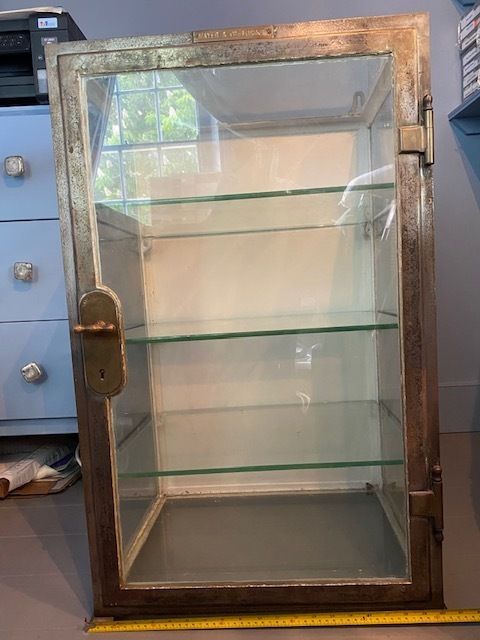 Antique Mayer & Meltzer Medical Display Cabinet photo 900.0