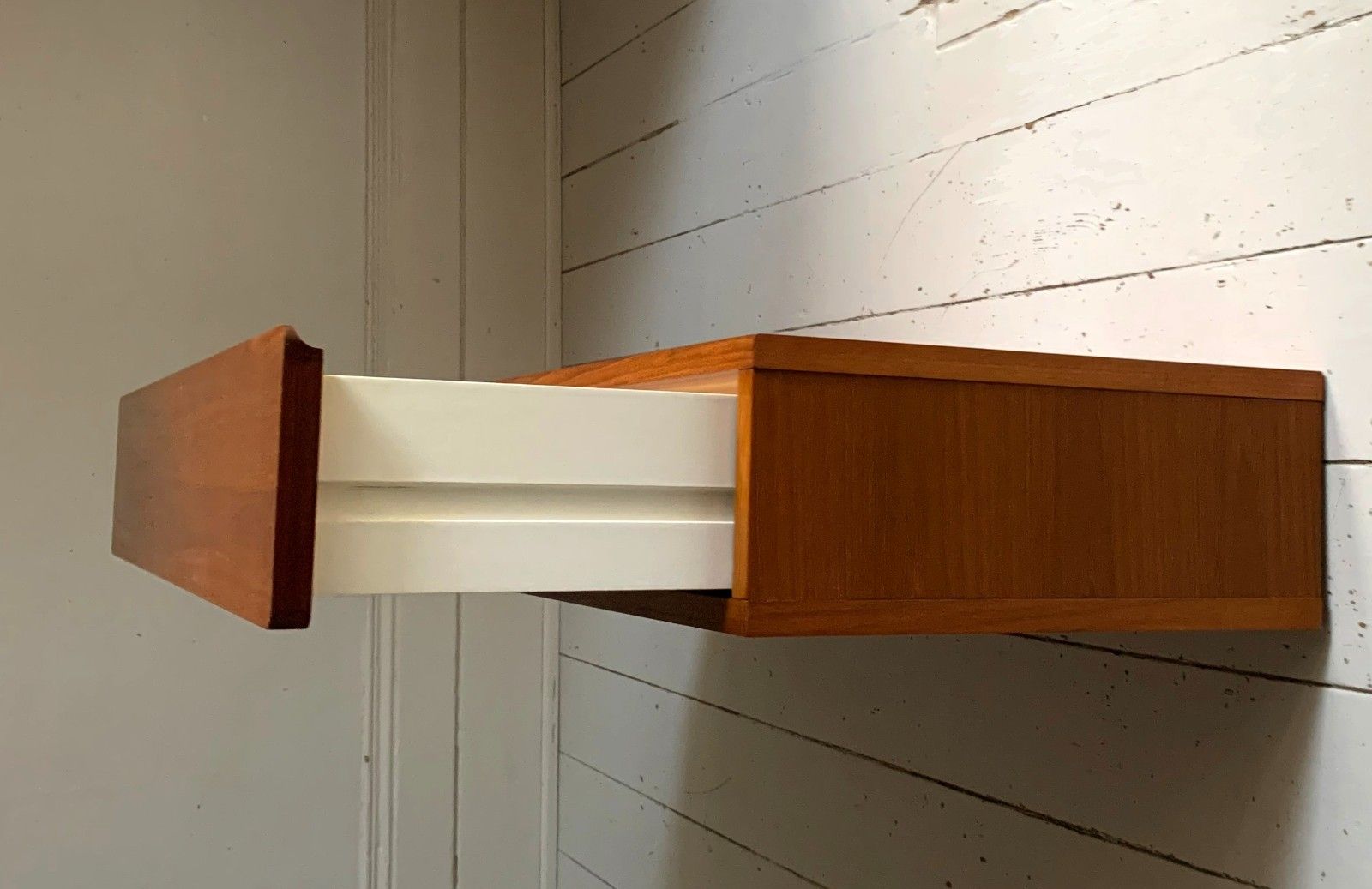 Mid Century Teak Beaver & Tapley 33 Floating Drawer / Shelf  W/ Mounting Bracket photo vintage