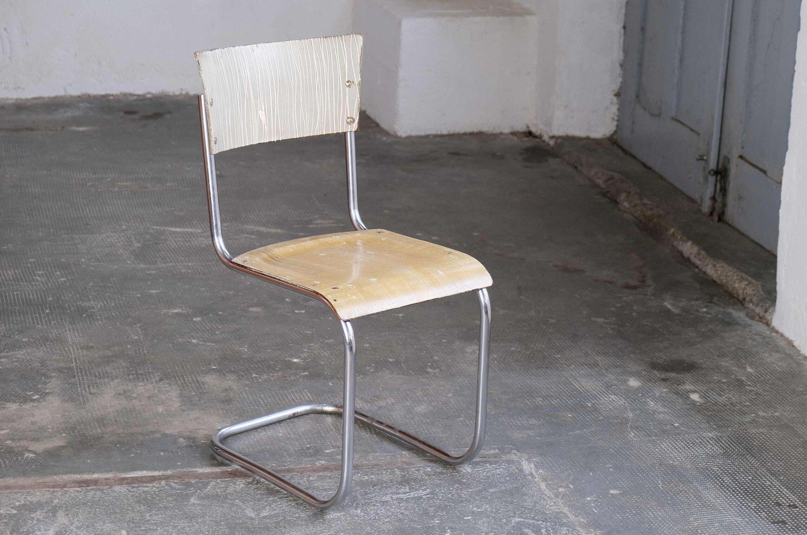 Bauhaus Cantilever Chair After Mart Stam By Slezak