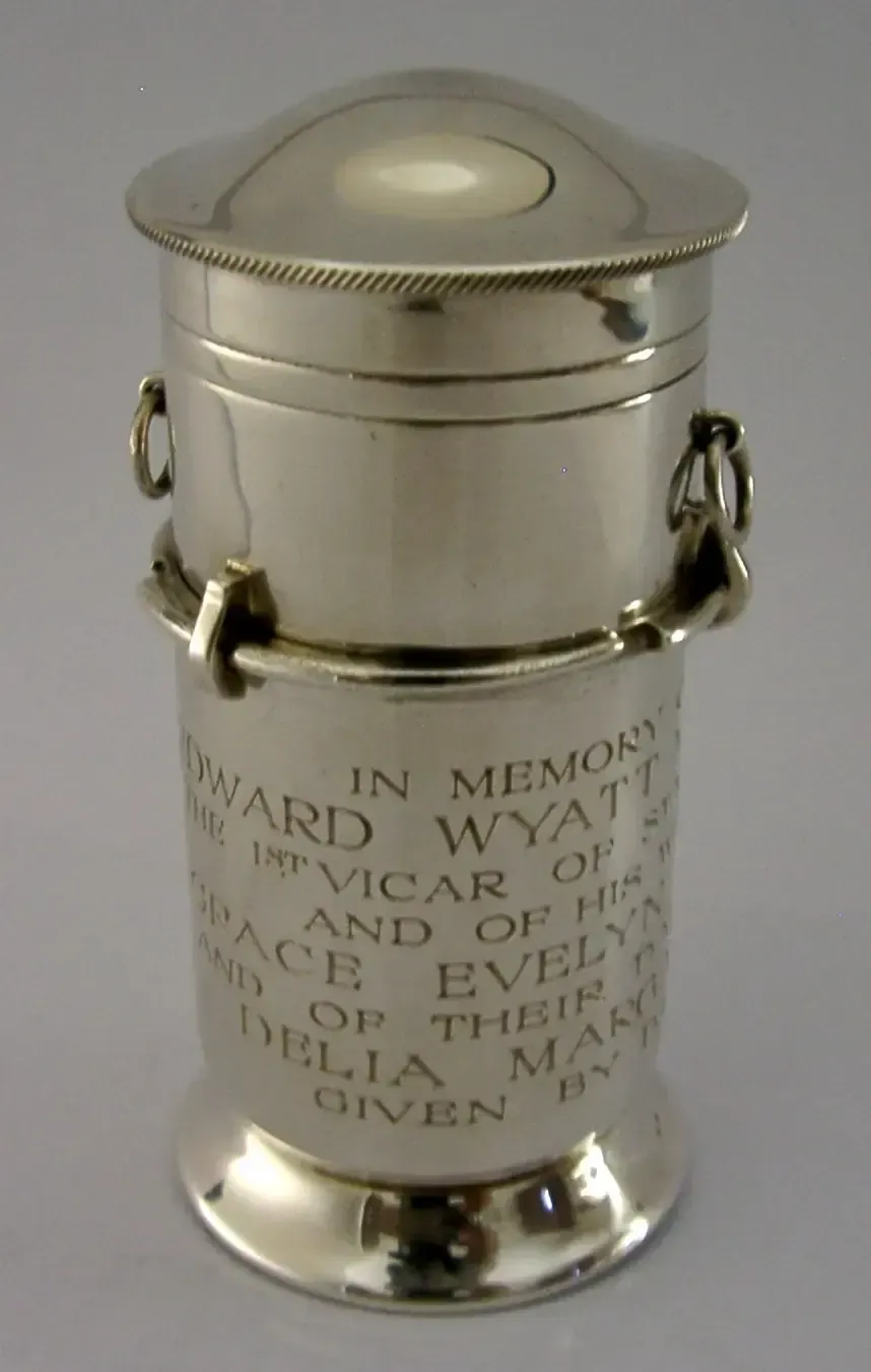 Sterling Zilveren Wafer Pyx Box Holy Water Jar Communion Set 1961 Religious Oxford photo vintage