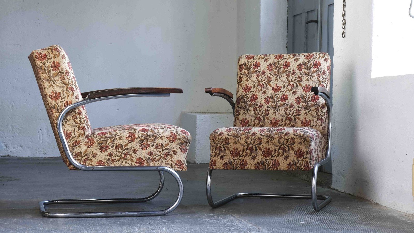 Bauhaus Armchair S 411 With Floral Pattern / Thonet License