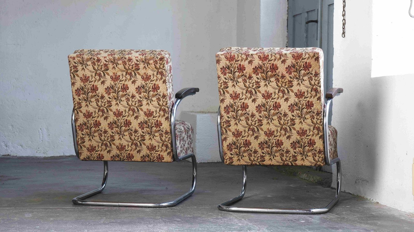 Bauhaus Armchair S 411 With Floral Pattern / Thonet License photo buy