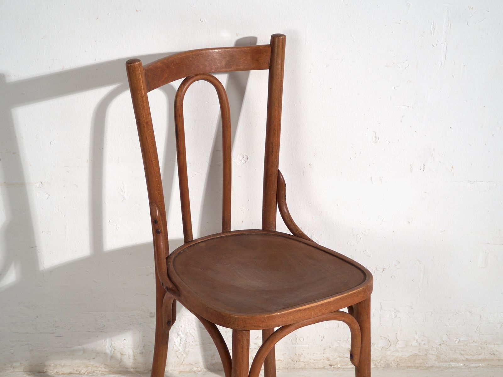 Antique Set Of 6 Bentwood Thonet Chairs – Central Europe, Circa 1900 photo vintage