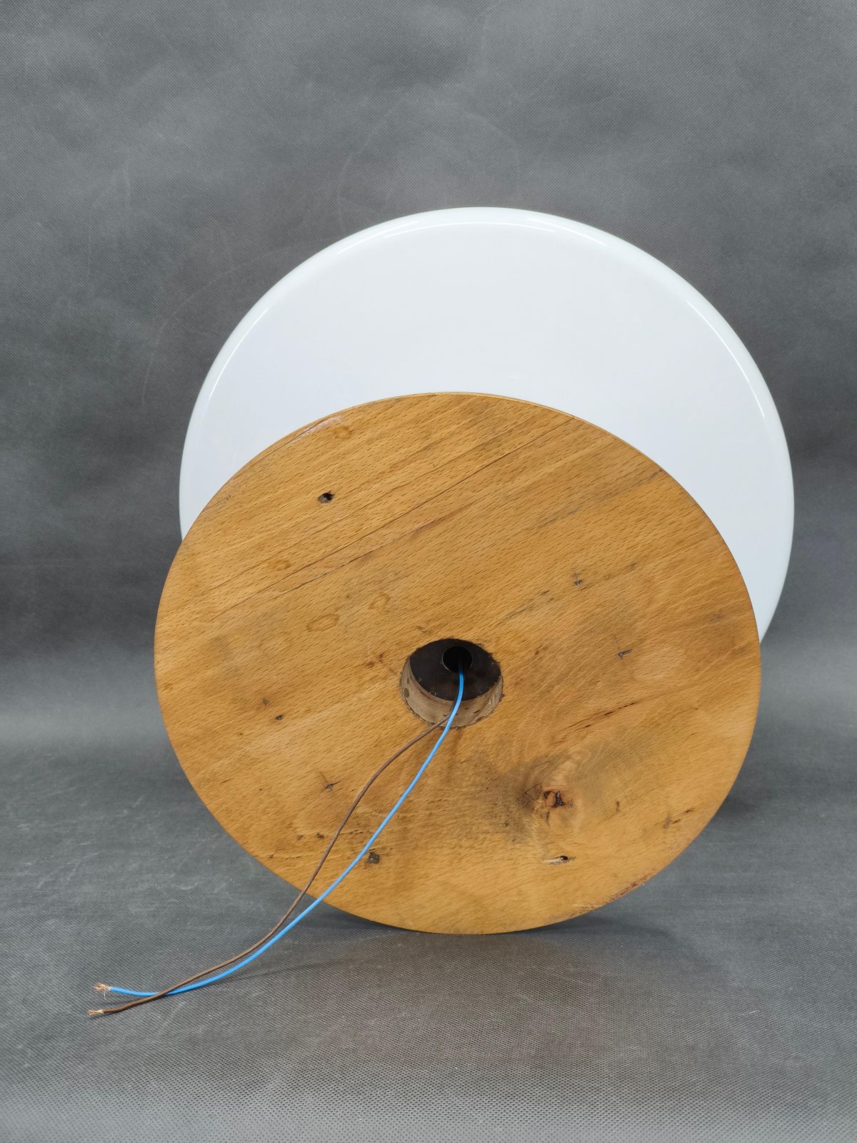 Tsjechische art deco plafondlamp van opalineglas, jaren 1930 photo 519.0