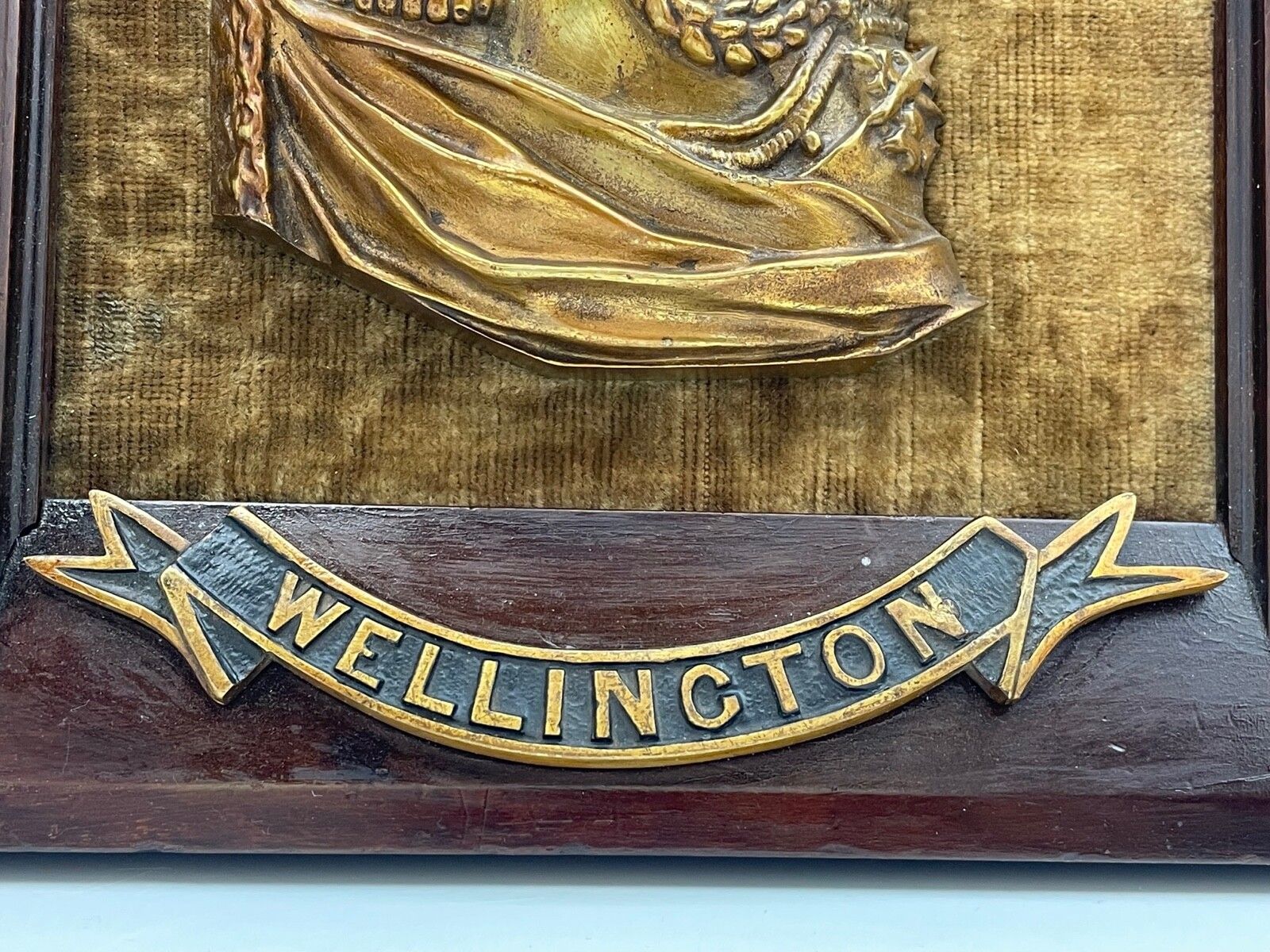 Early Victorian Gilded Ormolu Bronze Portrait Duke Wellington Wall Plaque Sculpture photo vintage