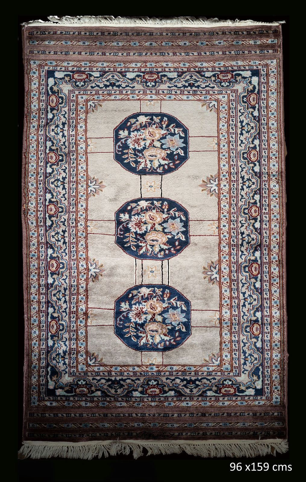Fine Hand Knotted Ivory Wool Rug Triple Floral Medallion, 240 Kpsi